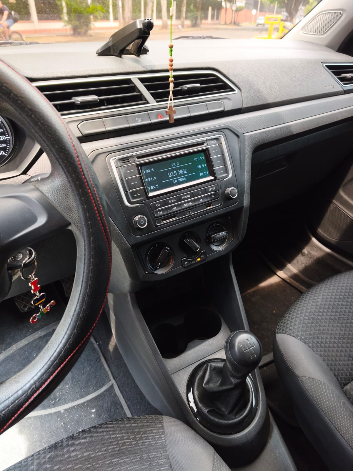 VOLKSWAGEN VOYAGE TRENDLINE MT 1600CC 2AB ABS 2020