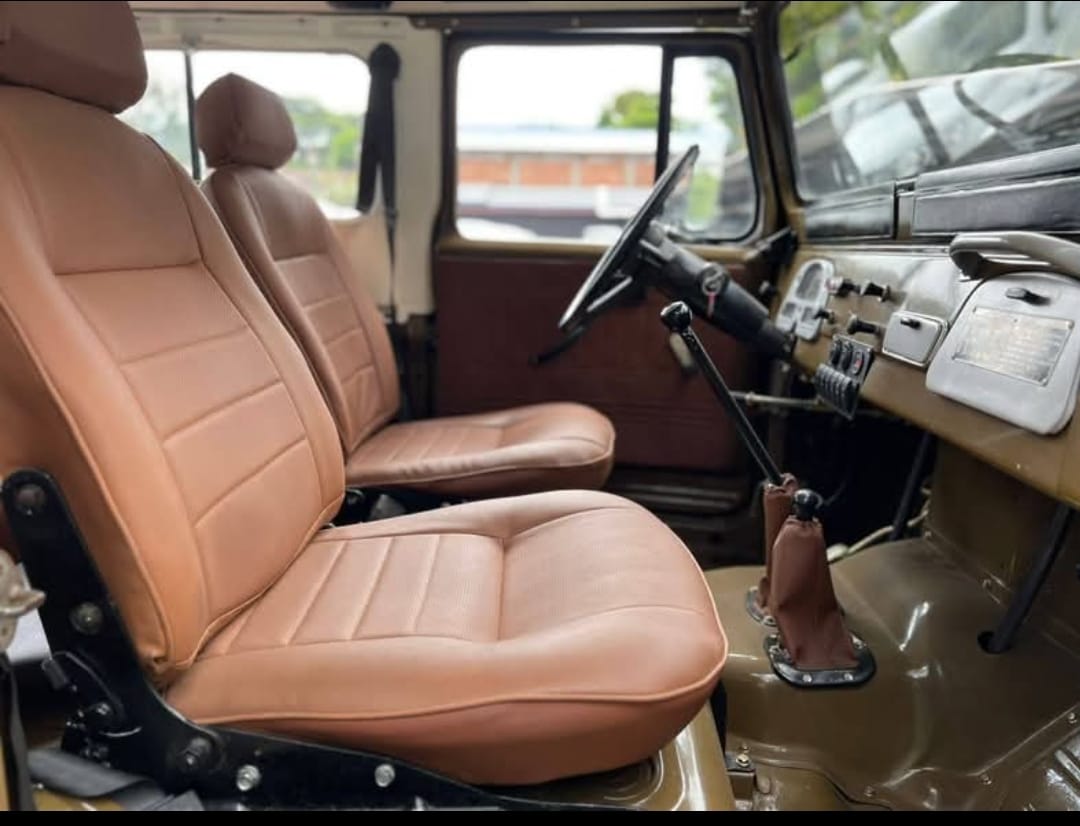 TOYOTA LAND CRUISER FJ40 MT 4200CC CORTO LONA 1978
