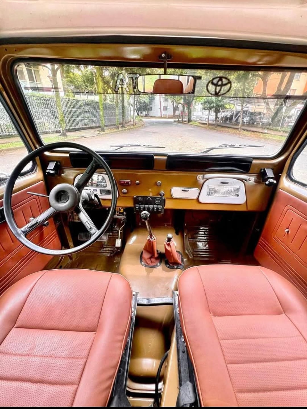 TOYOTA LAND CRUISER FJ40 MT 4200CC CORTO LONA 1978