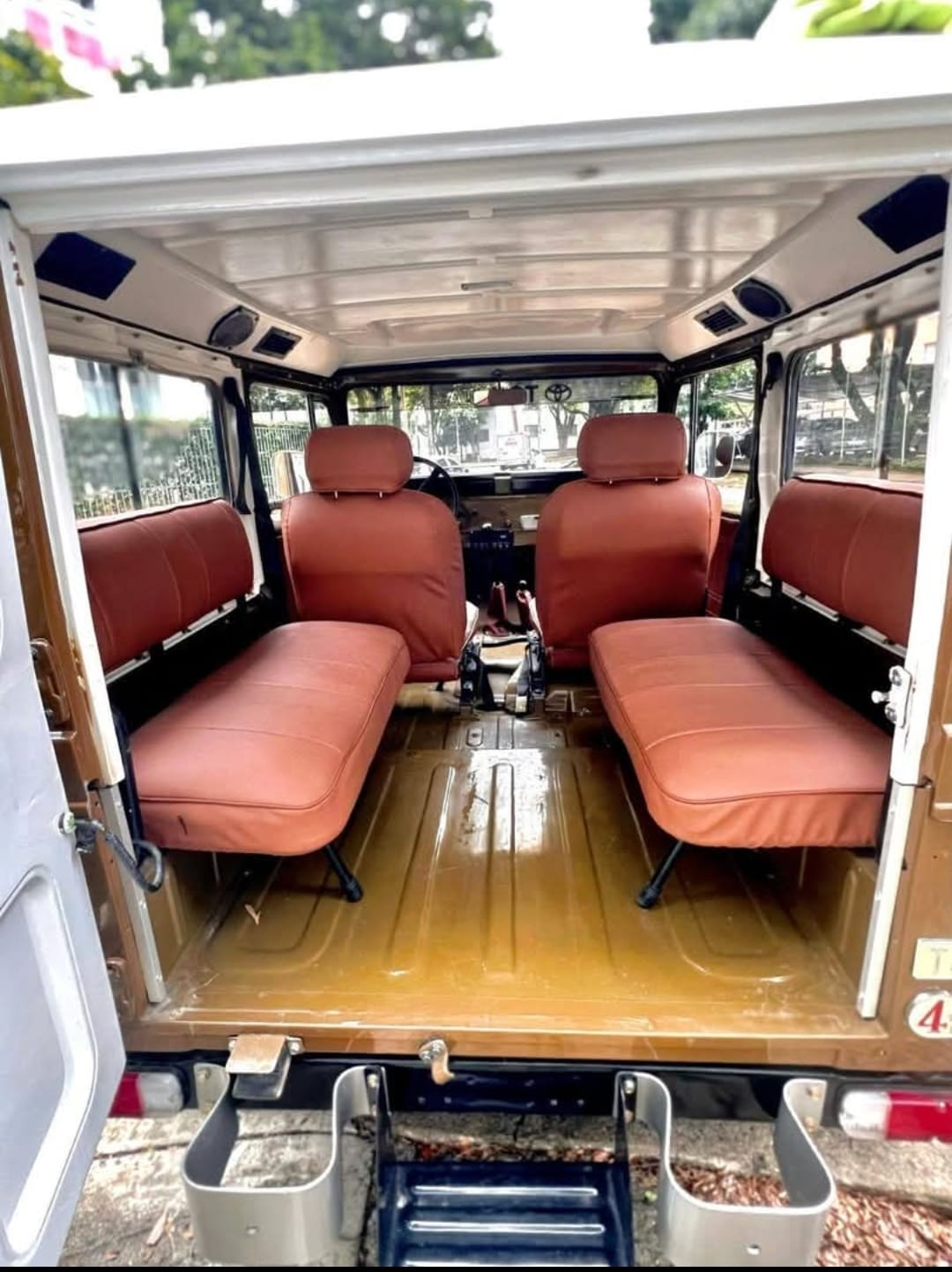 TOYOTA LAND CRUISER FJ40 MT 4200CC CORTO LONA 1978