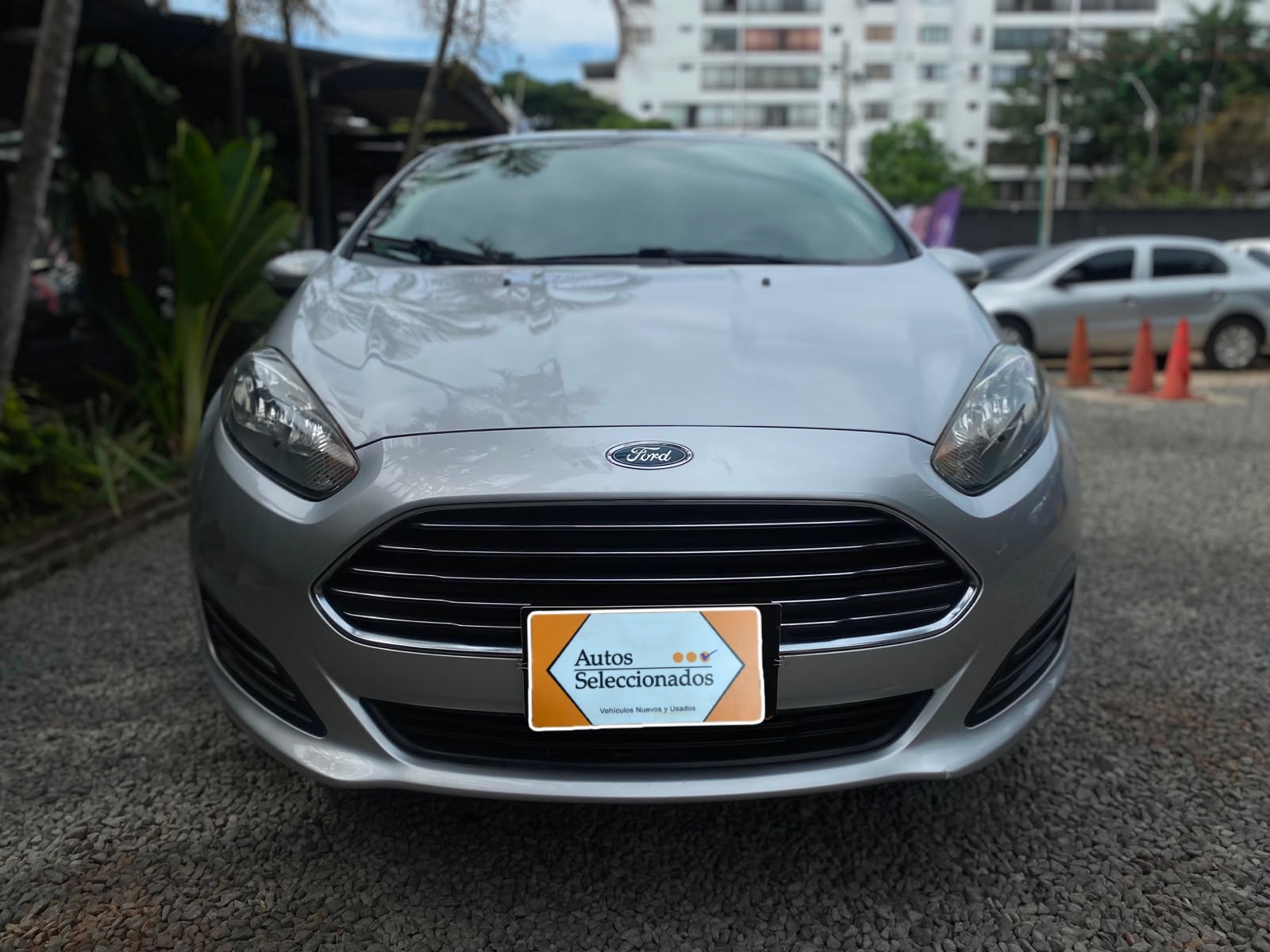 FORD FIESTA HATCHBACK SE MT 1600CC 5P 2016