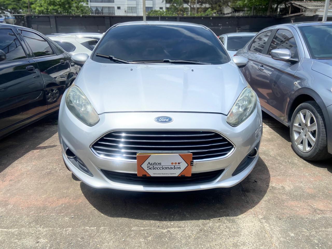 FORD FIESTA HATCHBACK SE MT 1600CC 5P 2016