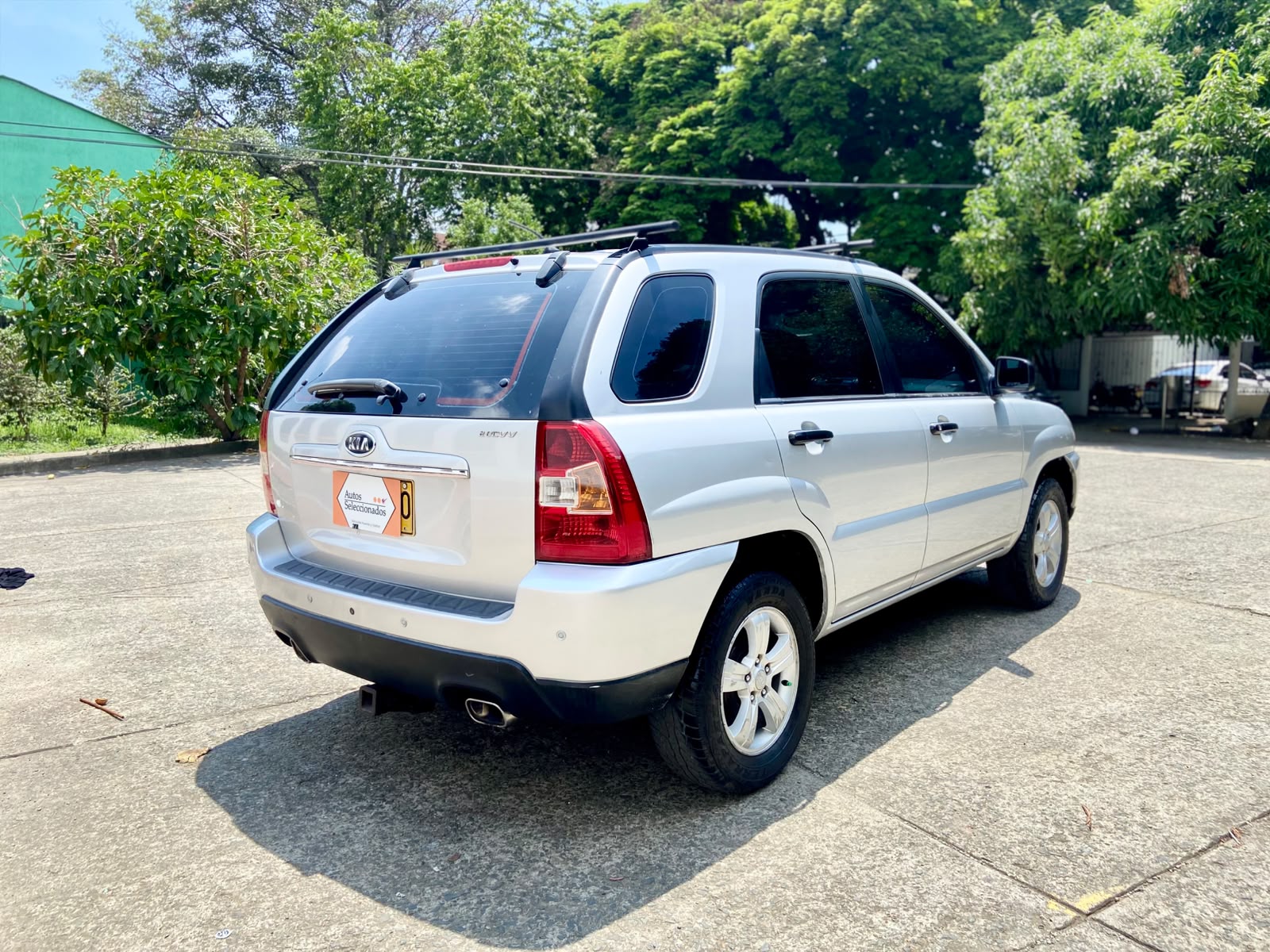 KIA SPORTAGE FQ 2.0L AT 2000CC AB CT 2011