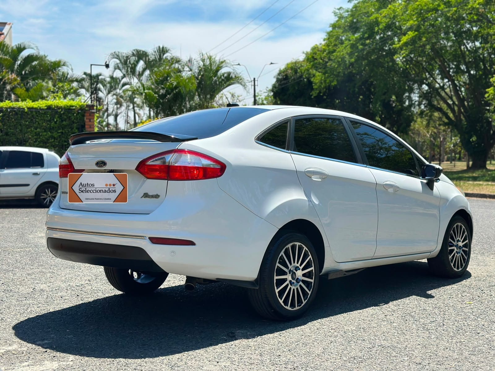 FORD FIESTA SPORTBACK TITANIUM TP 1600CC 4P 2015