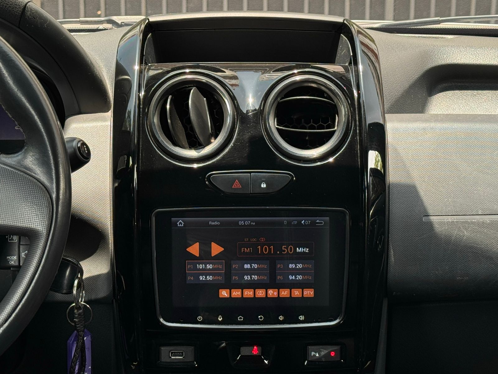 RENAULT DUSTER DYNAMIQUE/INTENS MT 2000CC 4X4 2019