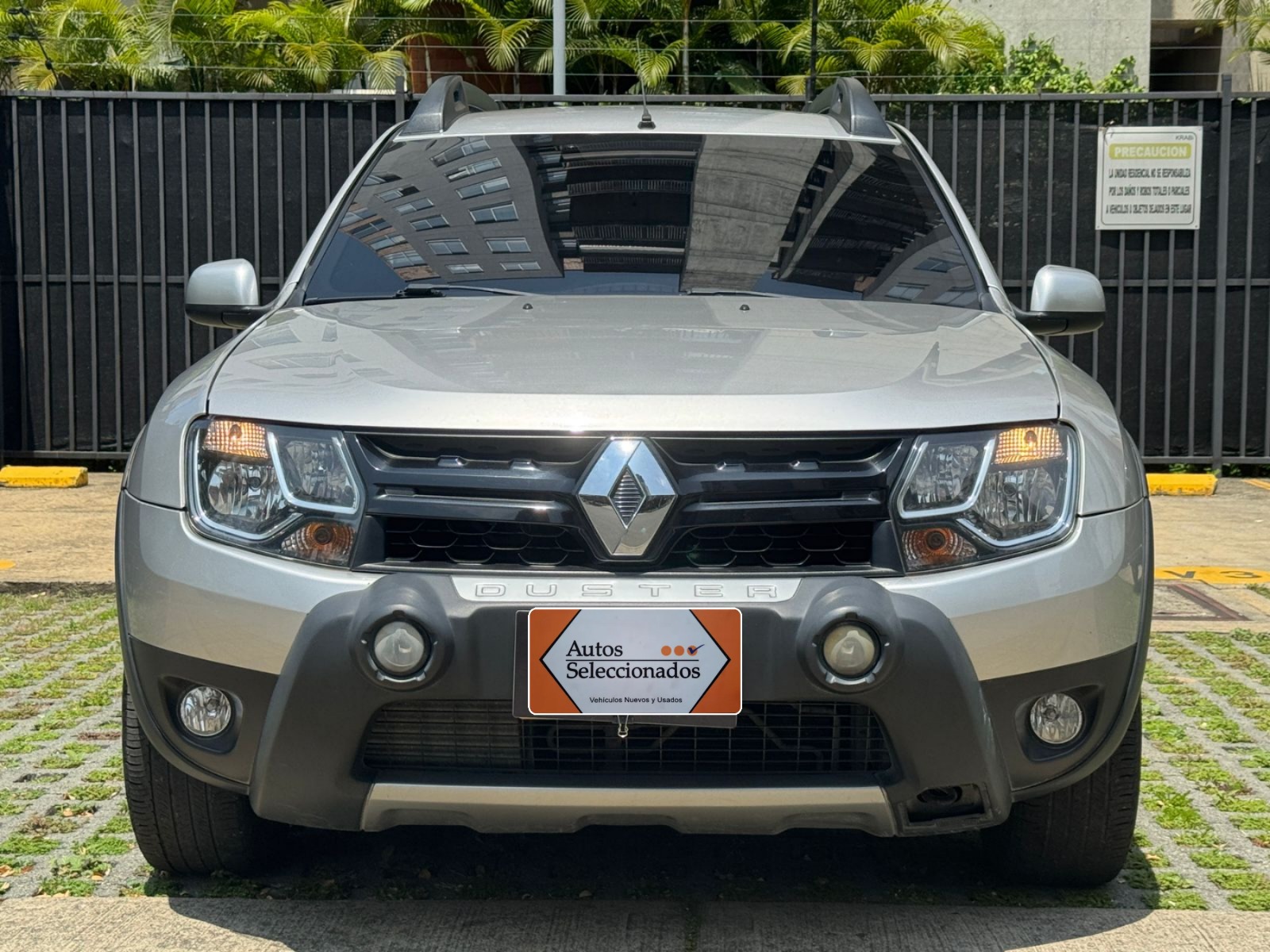 RENAULT DUSTER DYNAMIQUE/INTENS MT 2000CC 4X4 2019