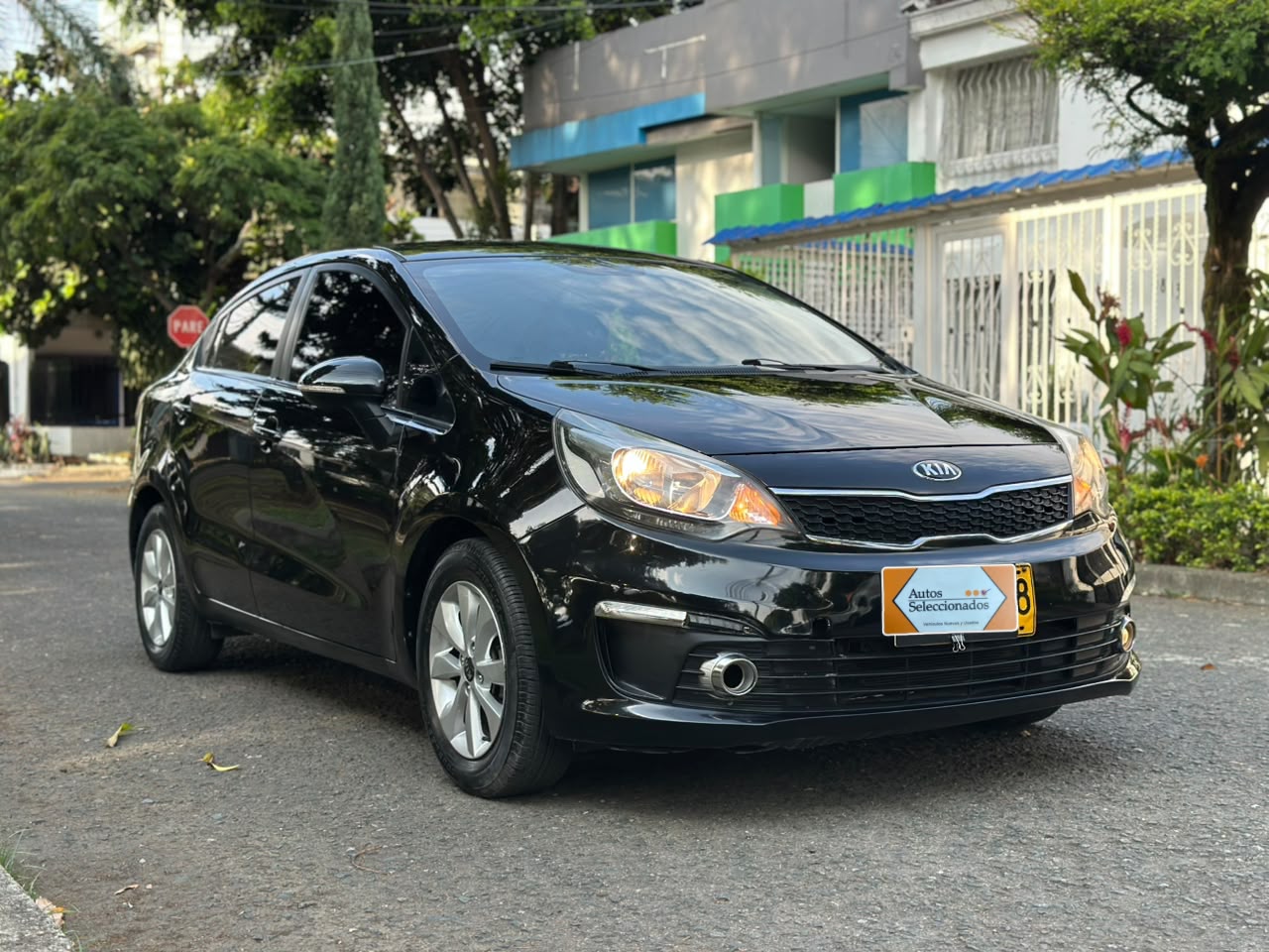 KIA RIO SPICE 1.2 MT 1200CC 4P 2AB 2016