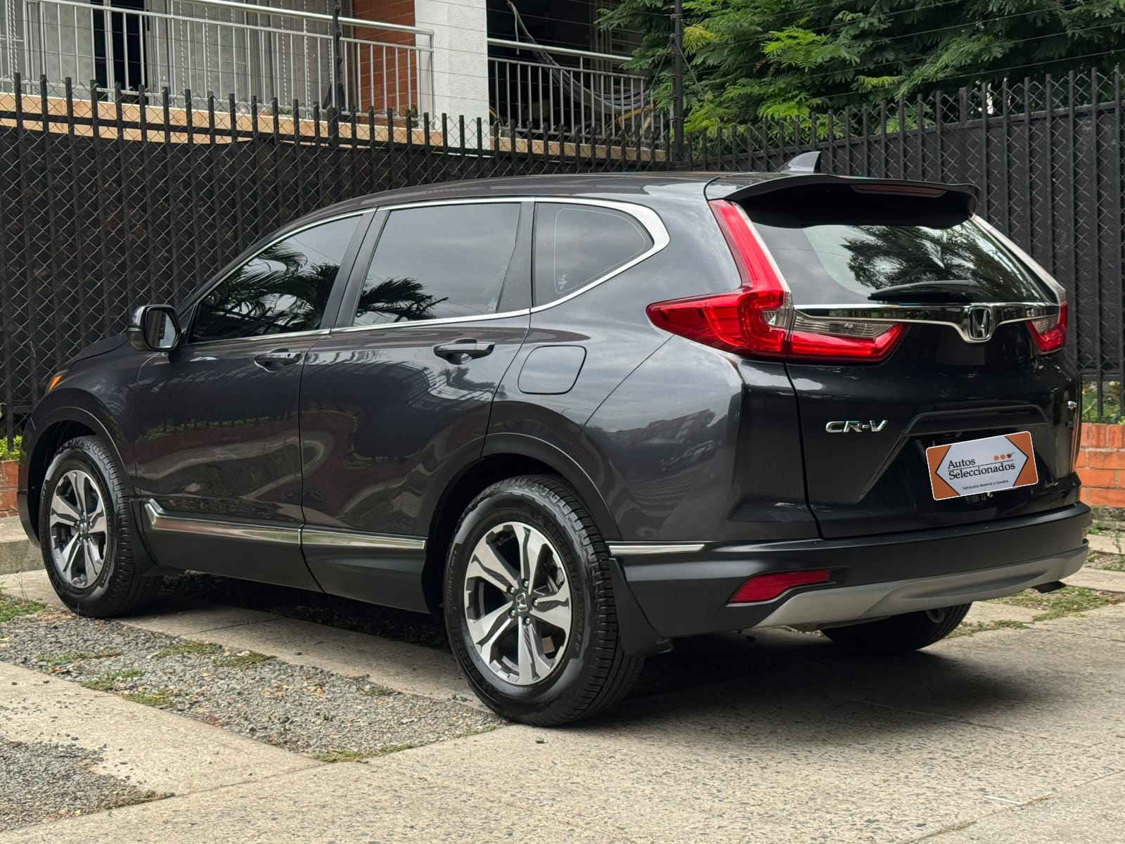 HONDA CRV LX AT 2400CC 4X2 2018