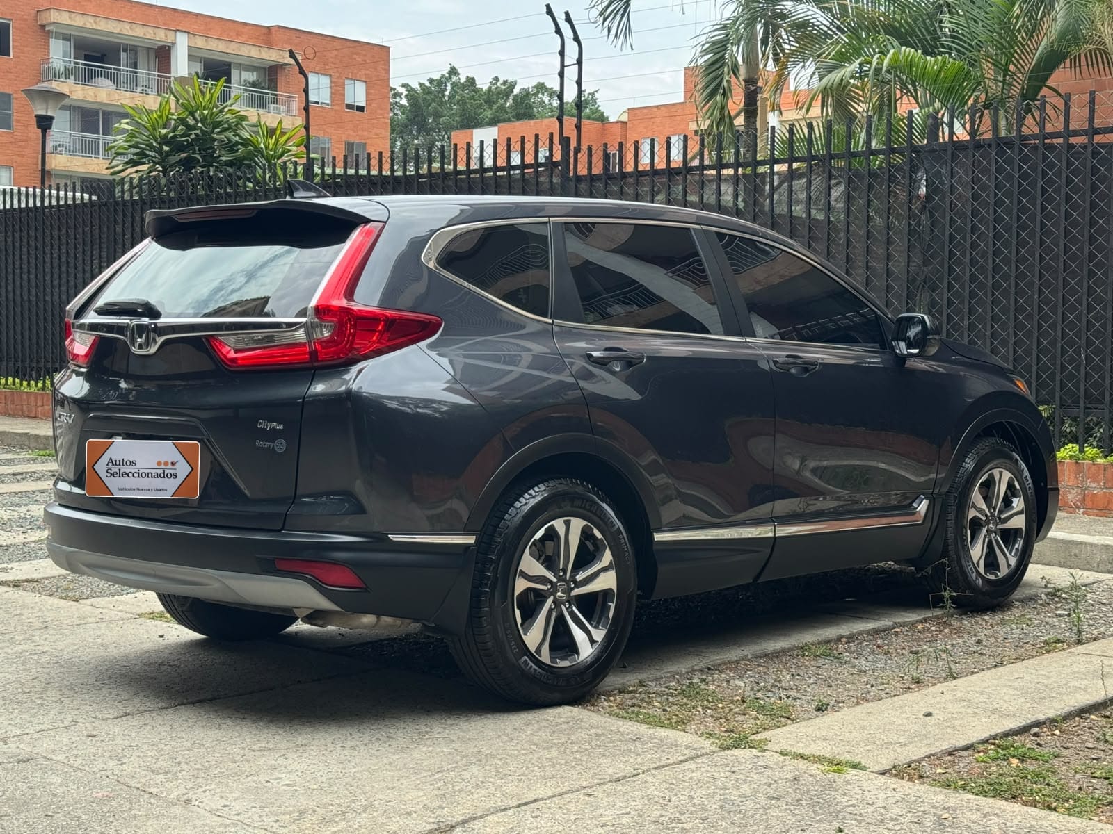 HONDA CRV LX AT 2400CC 4X2 2018