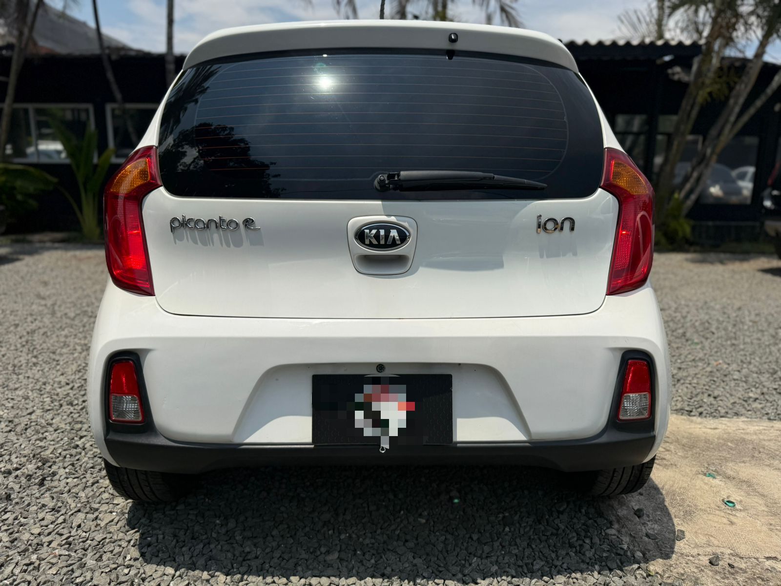 KIA PICANTO ION R 1.25 MT 1200CC AA 2017