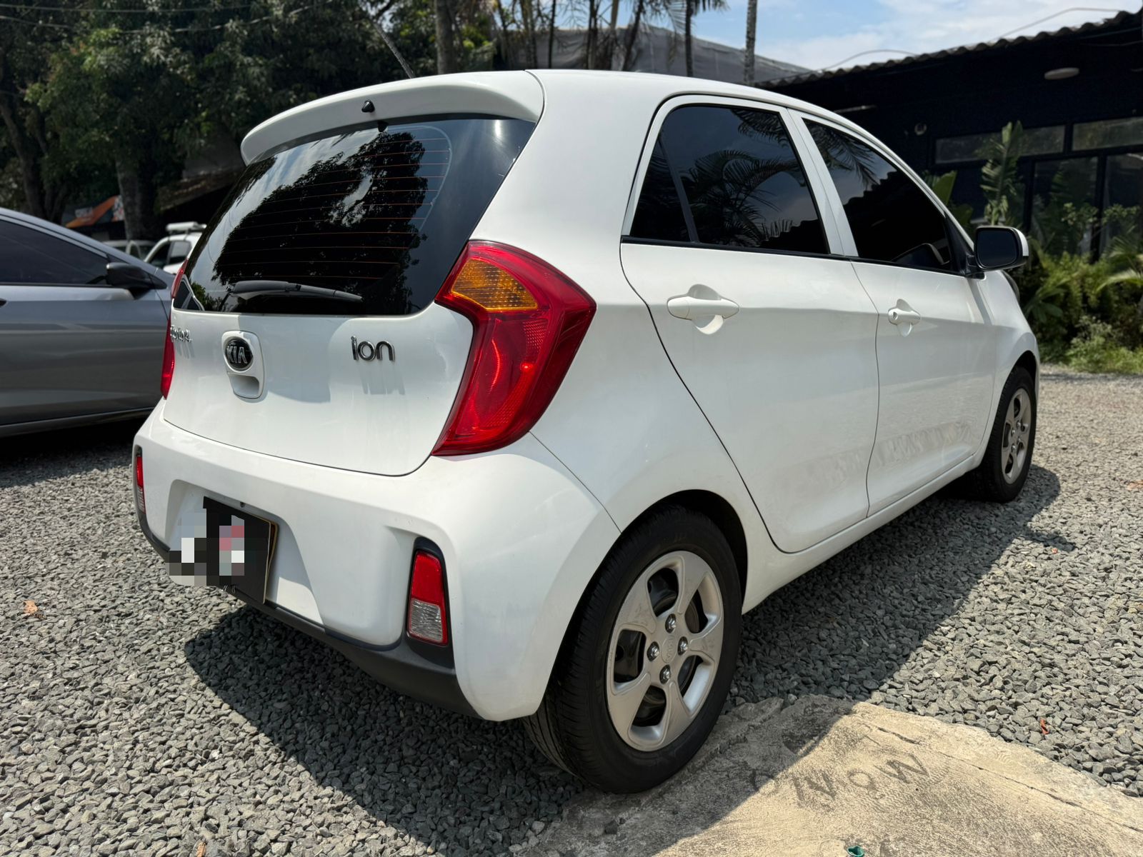 KIA PICANTO ION R 1.25 MT 1200CC AA 2017