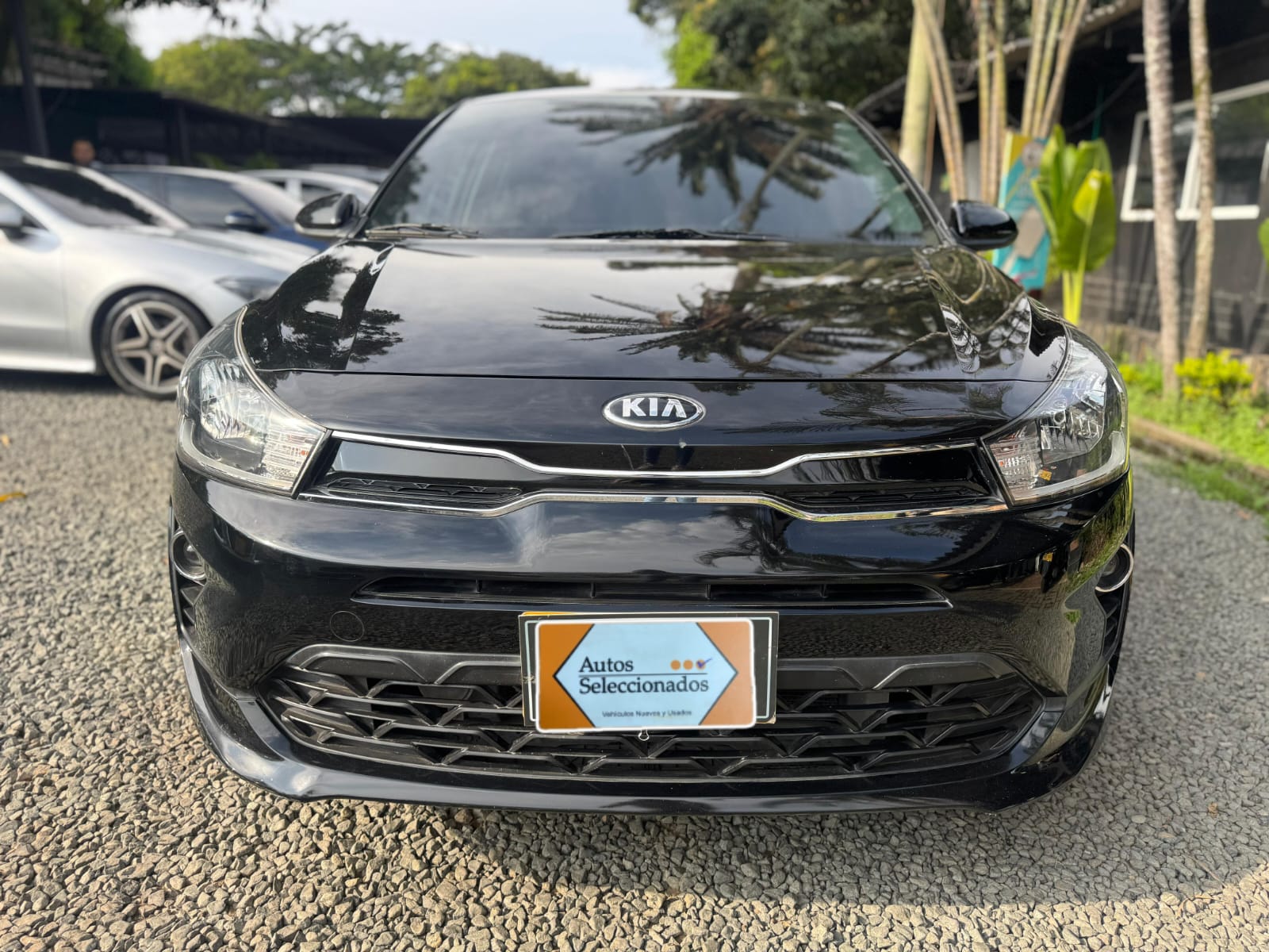KIA RIO VIBRANT TP 1400CC 4P R17 2022