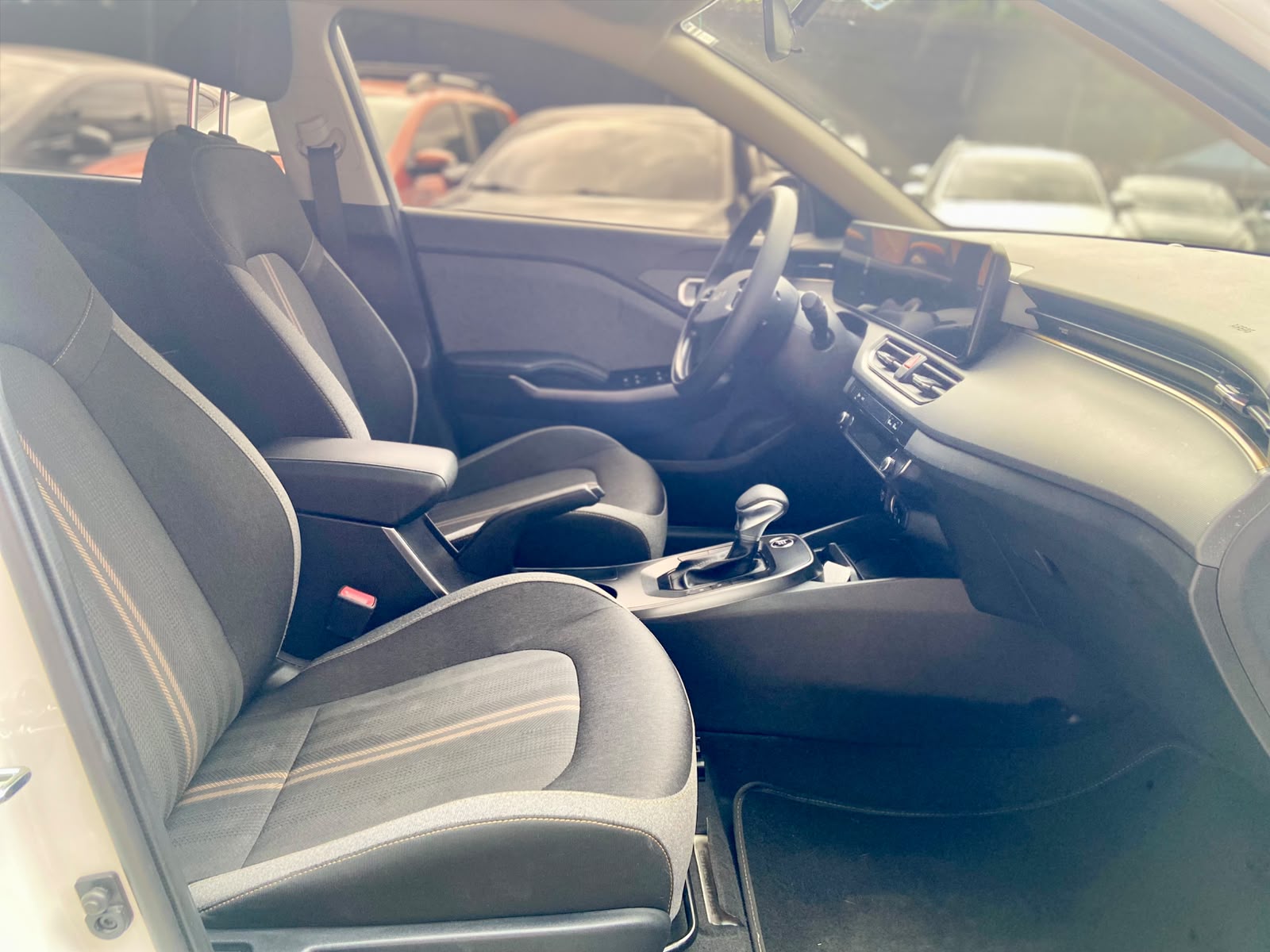 KIA K3 ZENITH AT 1600CC 4P 6AB 2025