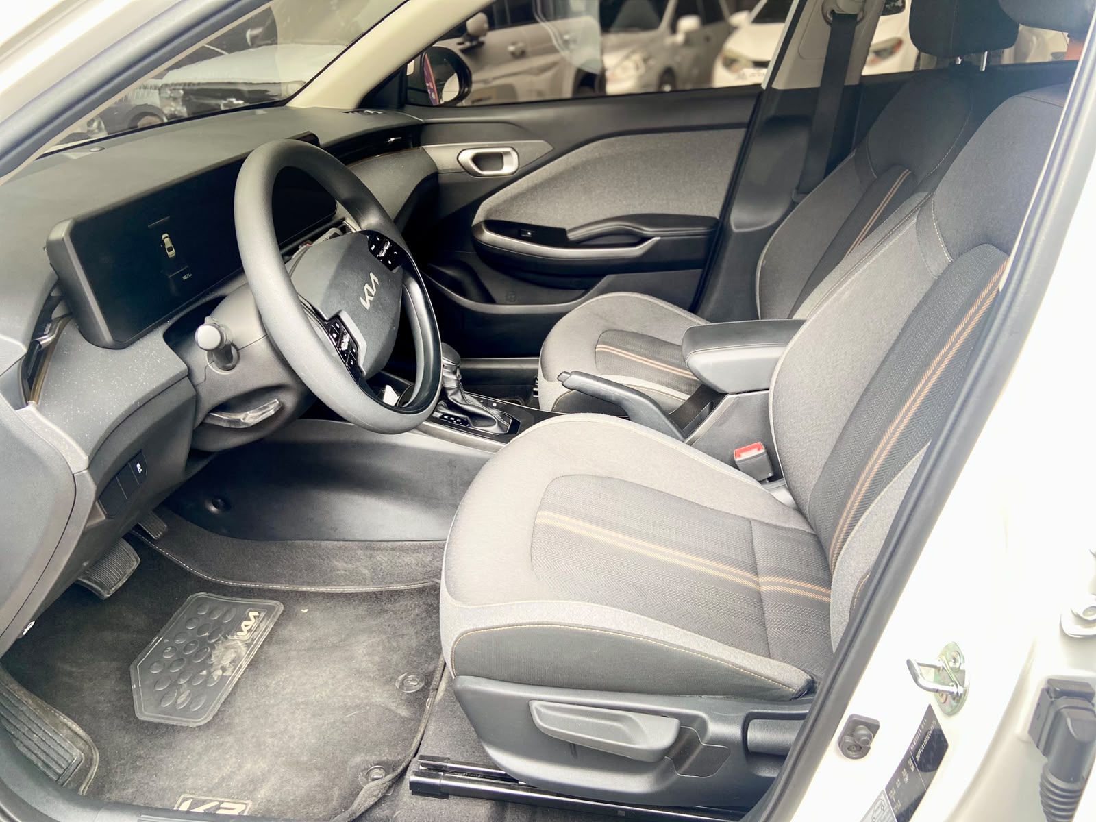 KIA K3 ZENITH AT 1600CC 4P 6AB 2025