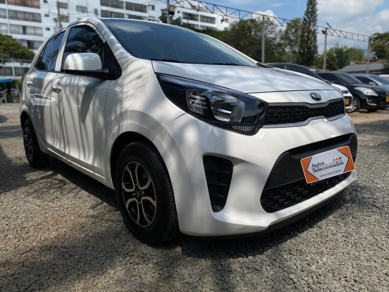 KIA PICANTO VIBRANT AT 1250CC 2AB ABS AA R13 2022