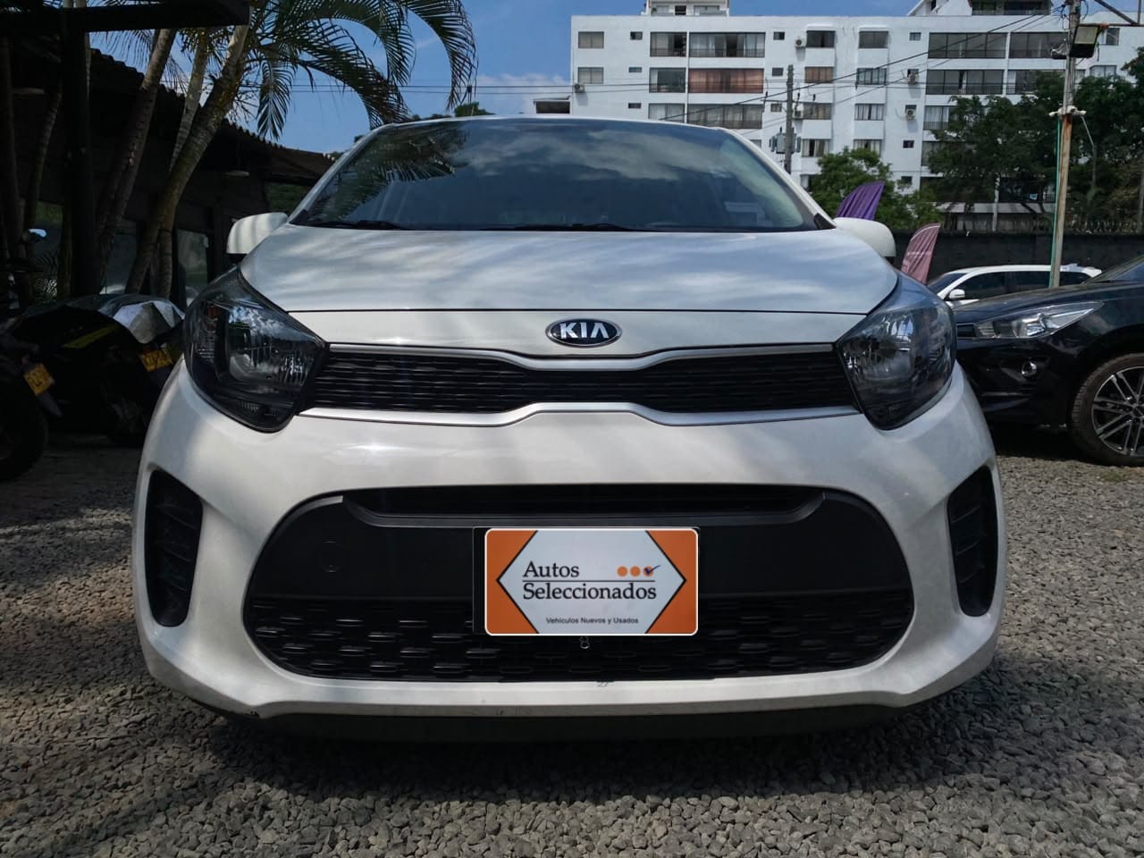 KIA PICANTO VIBRANT AT 1250CC 2AB ABS AA R13 2022