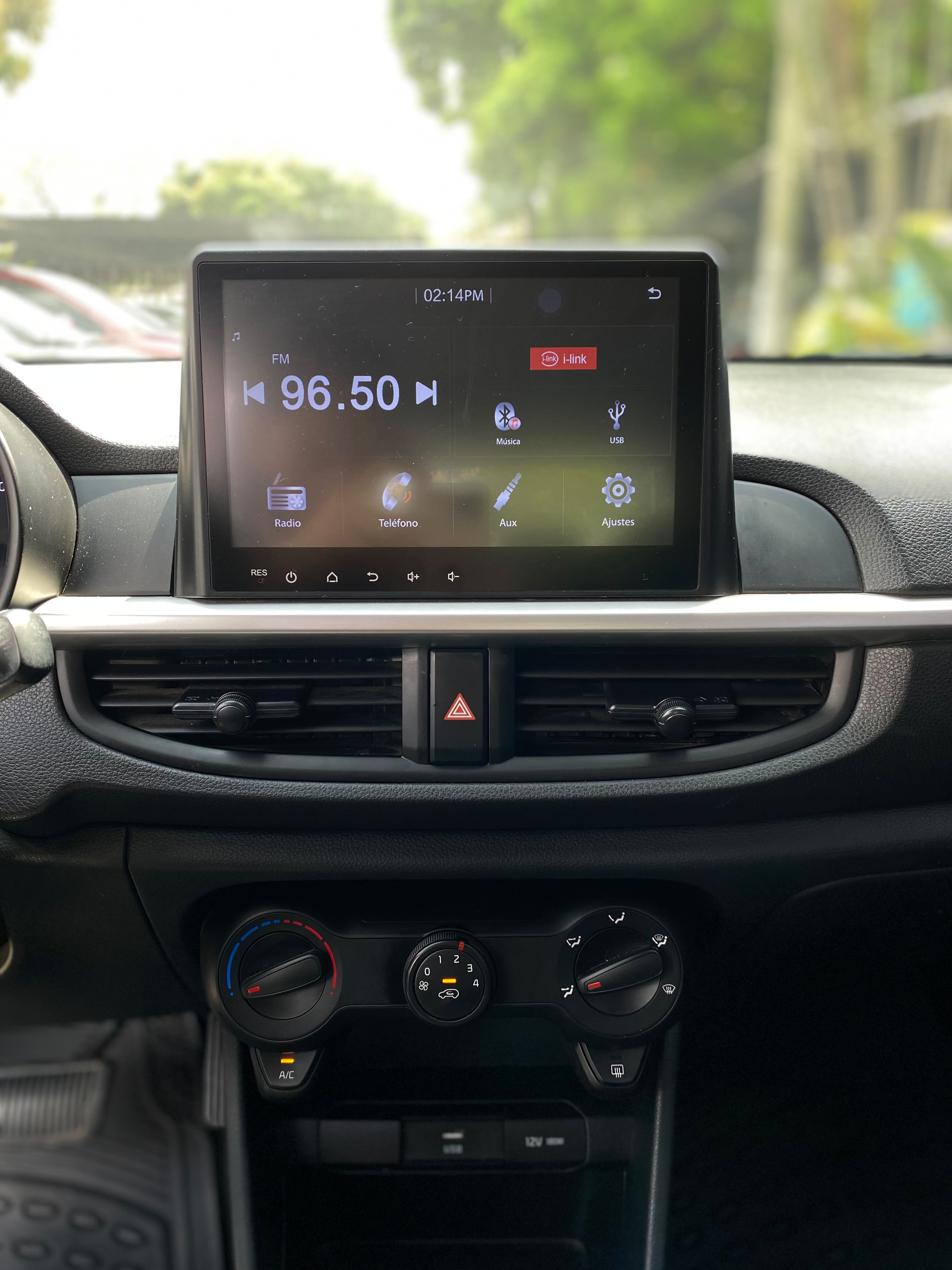 KIA PICANTO VIBRANT AT 1250CC 2AB ABS AA R13 2022