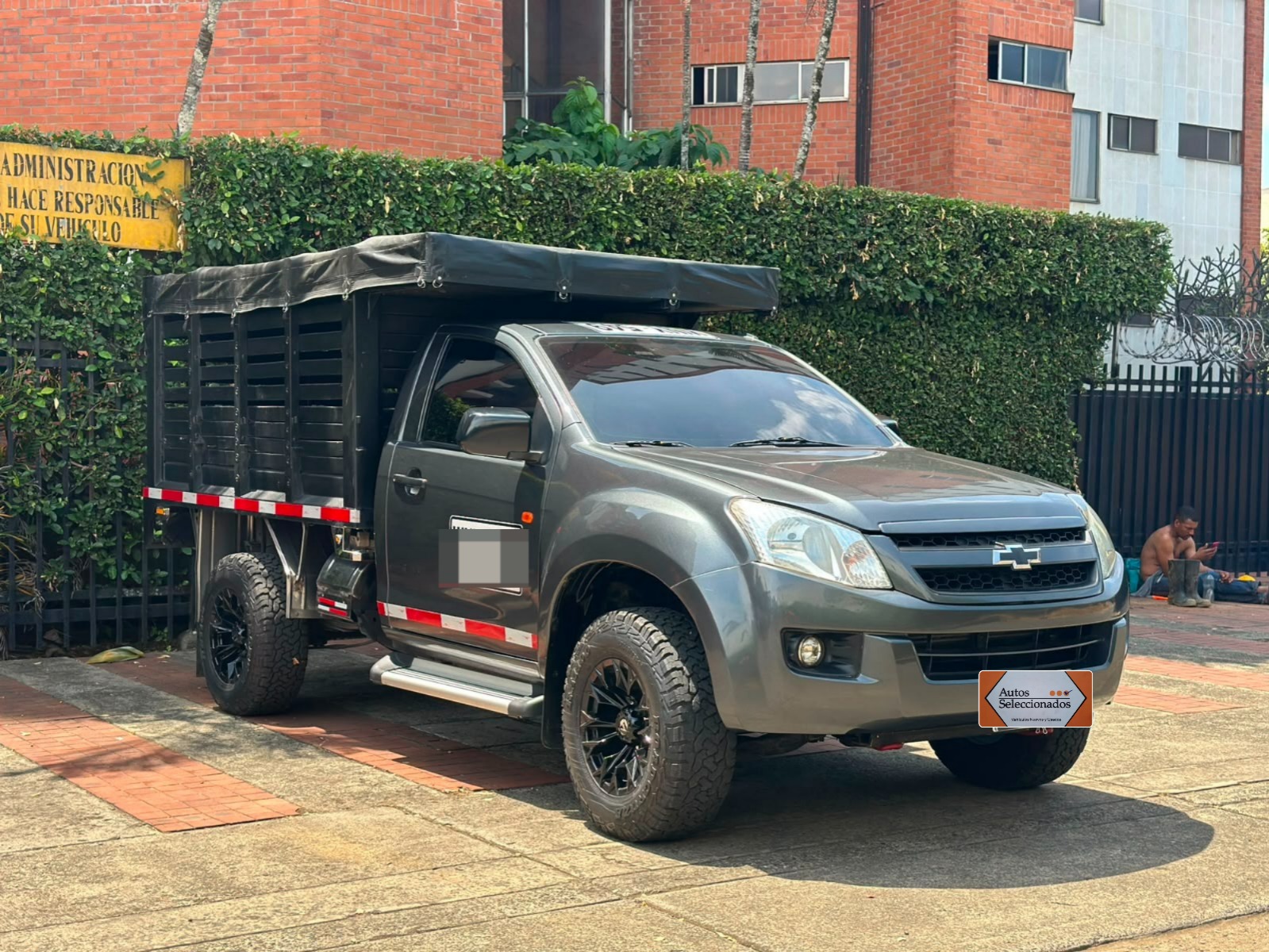 CHEVROLET DMAX 2.5L MT 2500CC TD 4X4 AA 2016