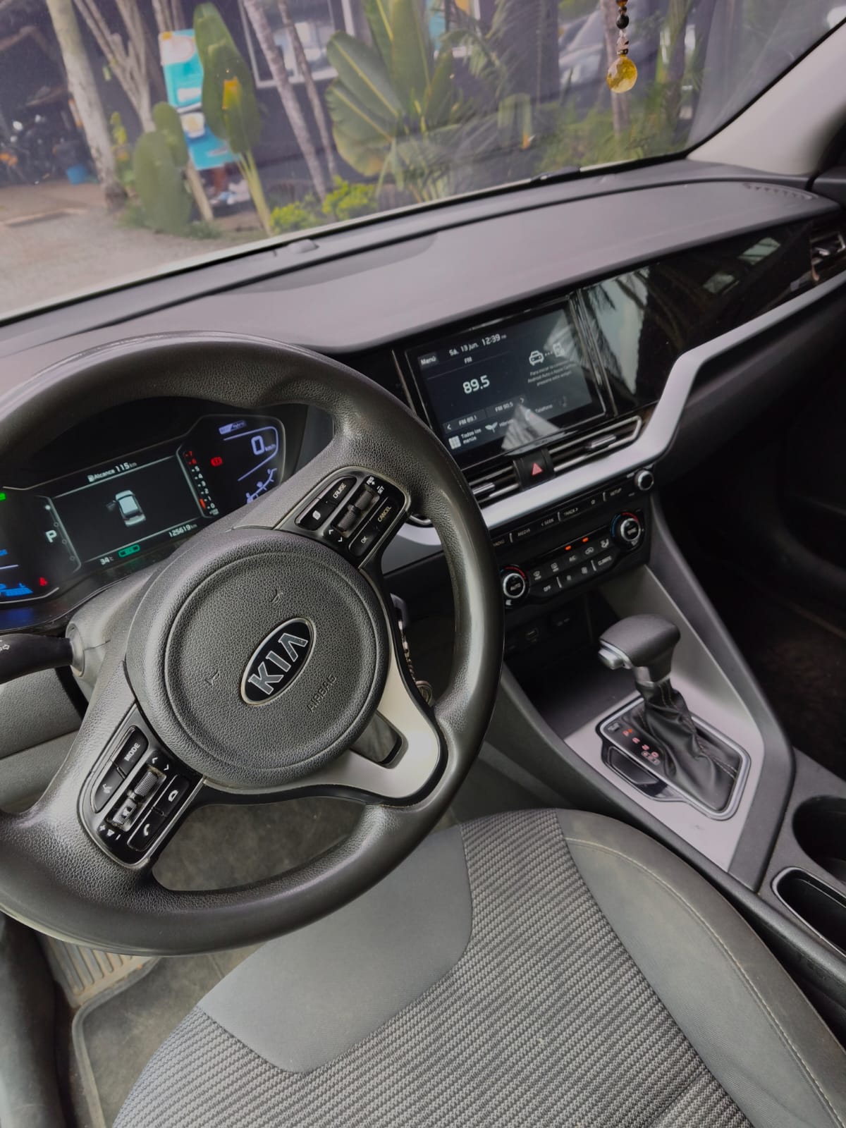 KIA NIRO EMOTION TP 1600CC 2AB ABS R16 2022