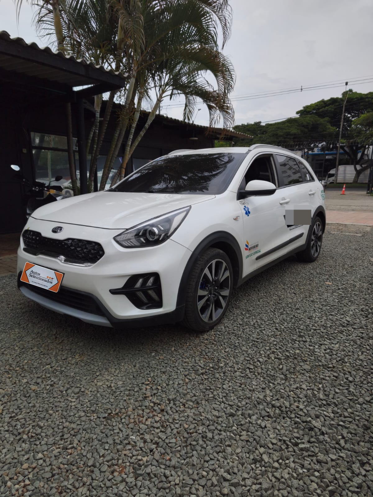 KIA NIRO EMOTION TP 1600CC 2AB ABS R16 2022