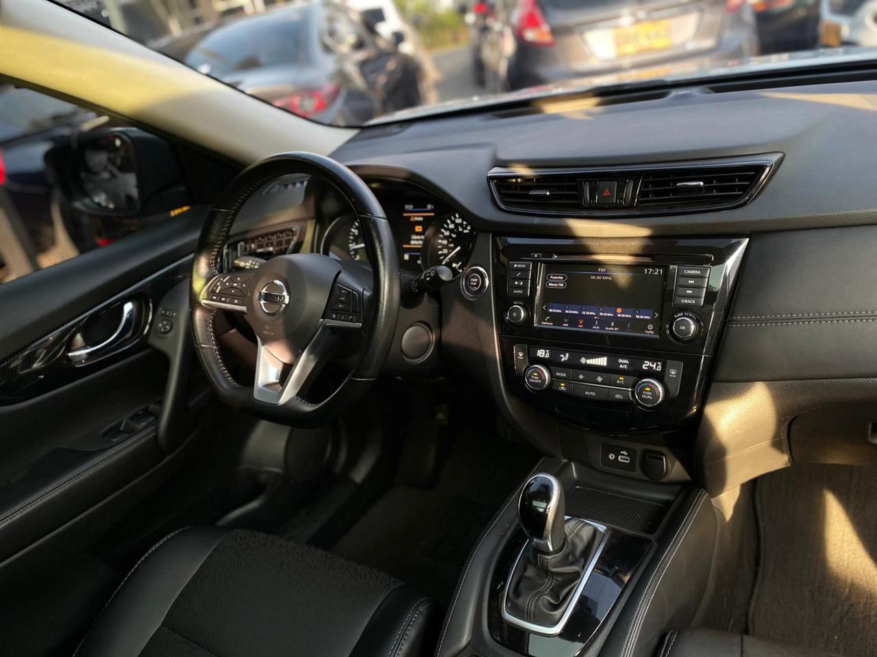 NISSAN X TRAIL ADVANCE CONNECT TP 2500CC 4X2 2AB CT 2022