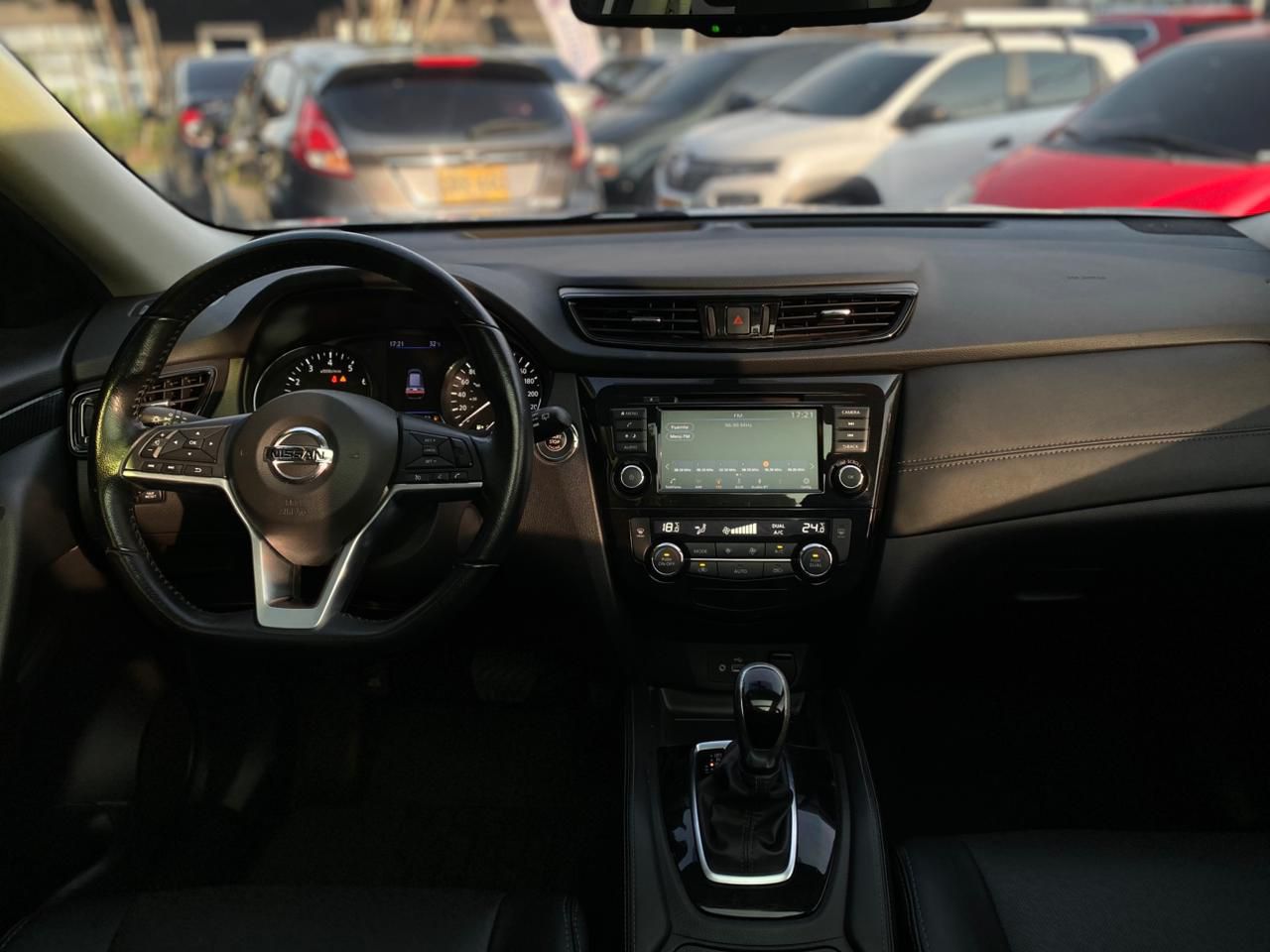 NISSAN X TRAIL ADVANCE CONNECT TP 2500CC 4X2 2AB CT 2022