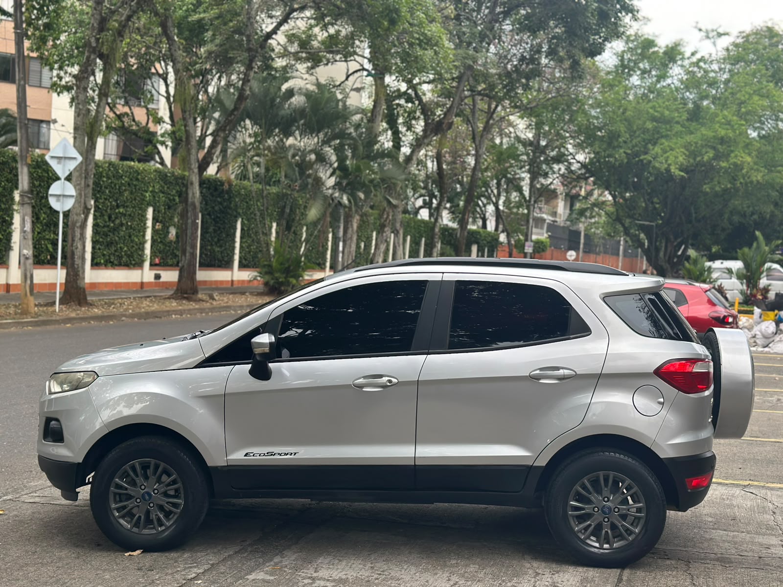 FORD ECOSPORT SE TP 2000CC 4X2 2015