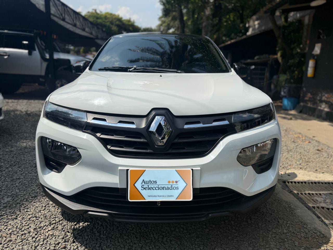 RENAULT KWID OUTSIDER MT 1000CC 12V 4AB ABS 2024
