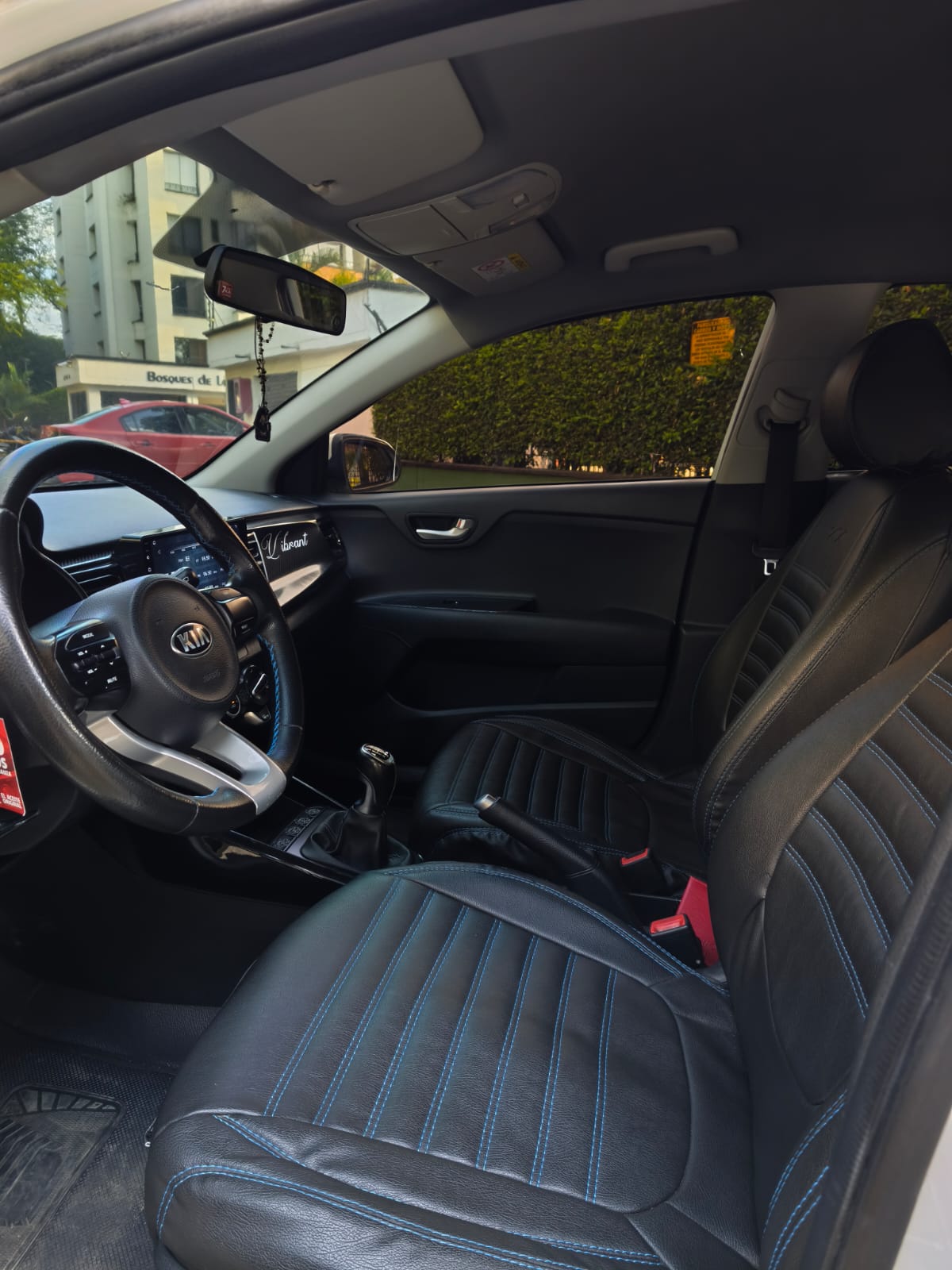 KIA RIO VIBRANT MT 1400CC 4P 2021