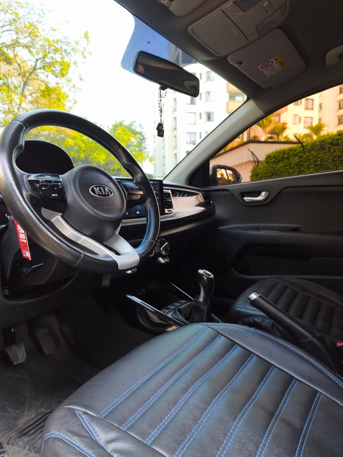 KIA RIO VIBRANT MT 1400CC 4P 2021