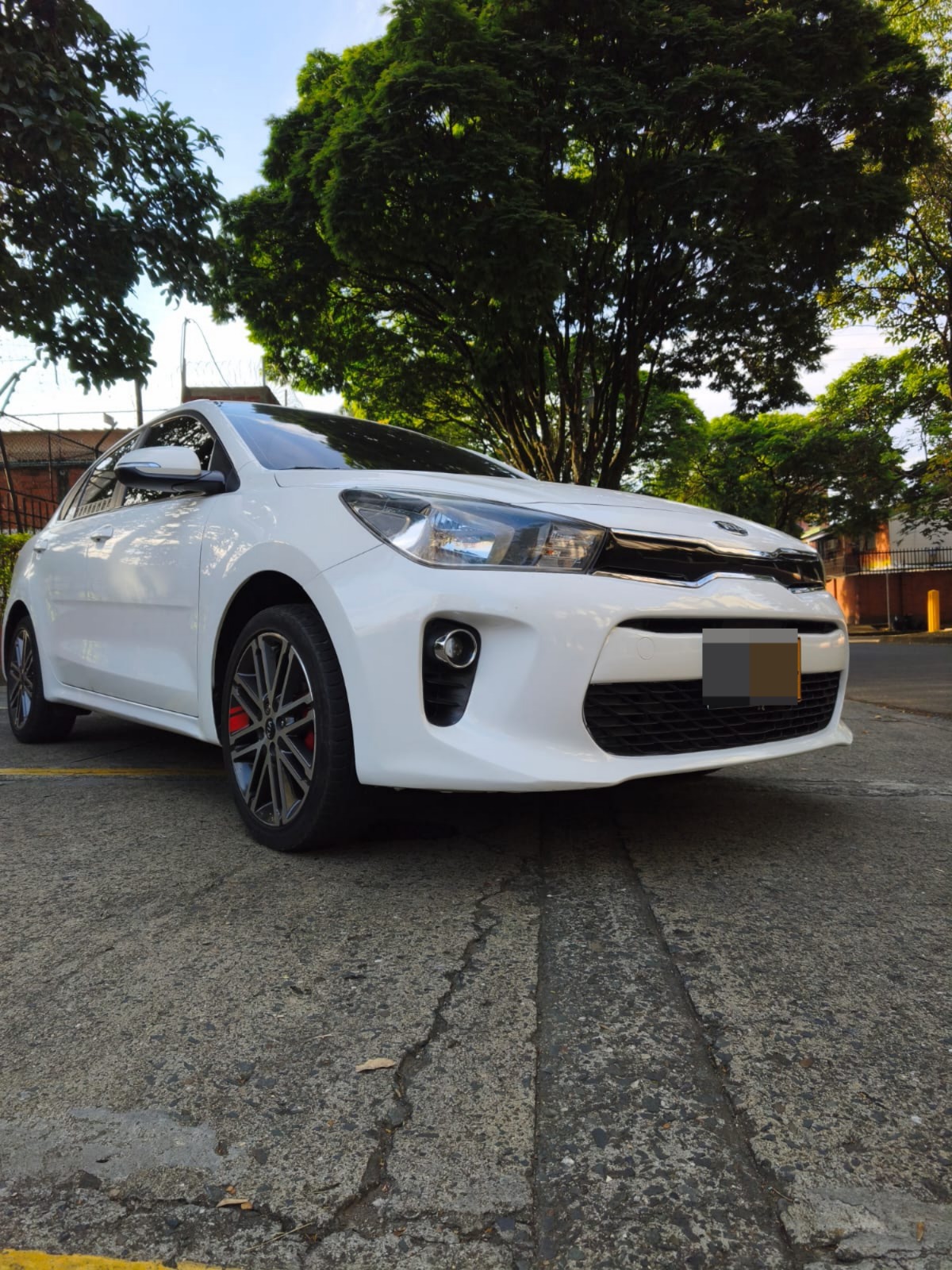 KIA RIO VIBRANT MT 1400CC 4P 2021