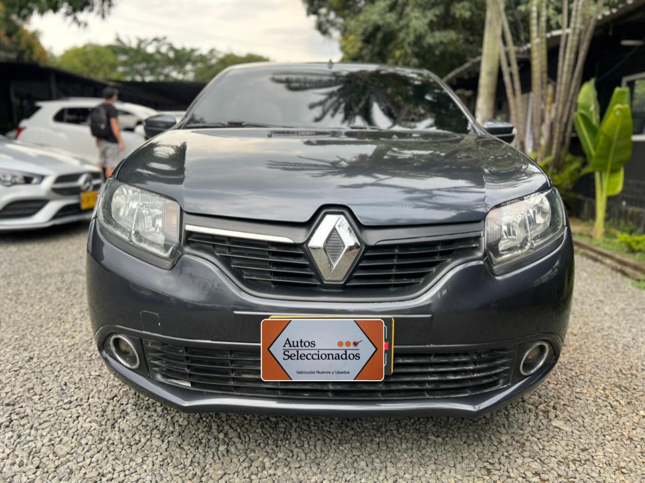 RENAULT LOGAN PRIVILEGE / INTENS TP 1600CC AA 16V 2AB ABS 2016