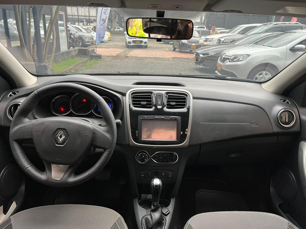 RENAULT LOGAN PRIVILEGE / INTENS TP 1600CC AA 16V 2AB ABS 2016