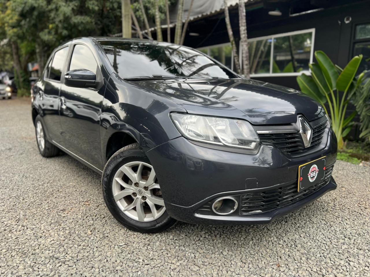 RENAULT LOGAN PRIVILEGE / INTENS TP 1600CC AA 16V 2AB ABS 2016