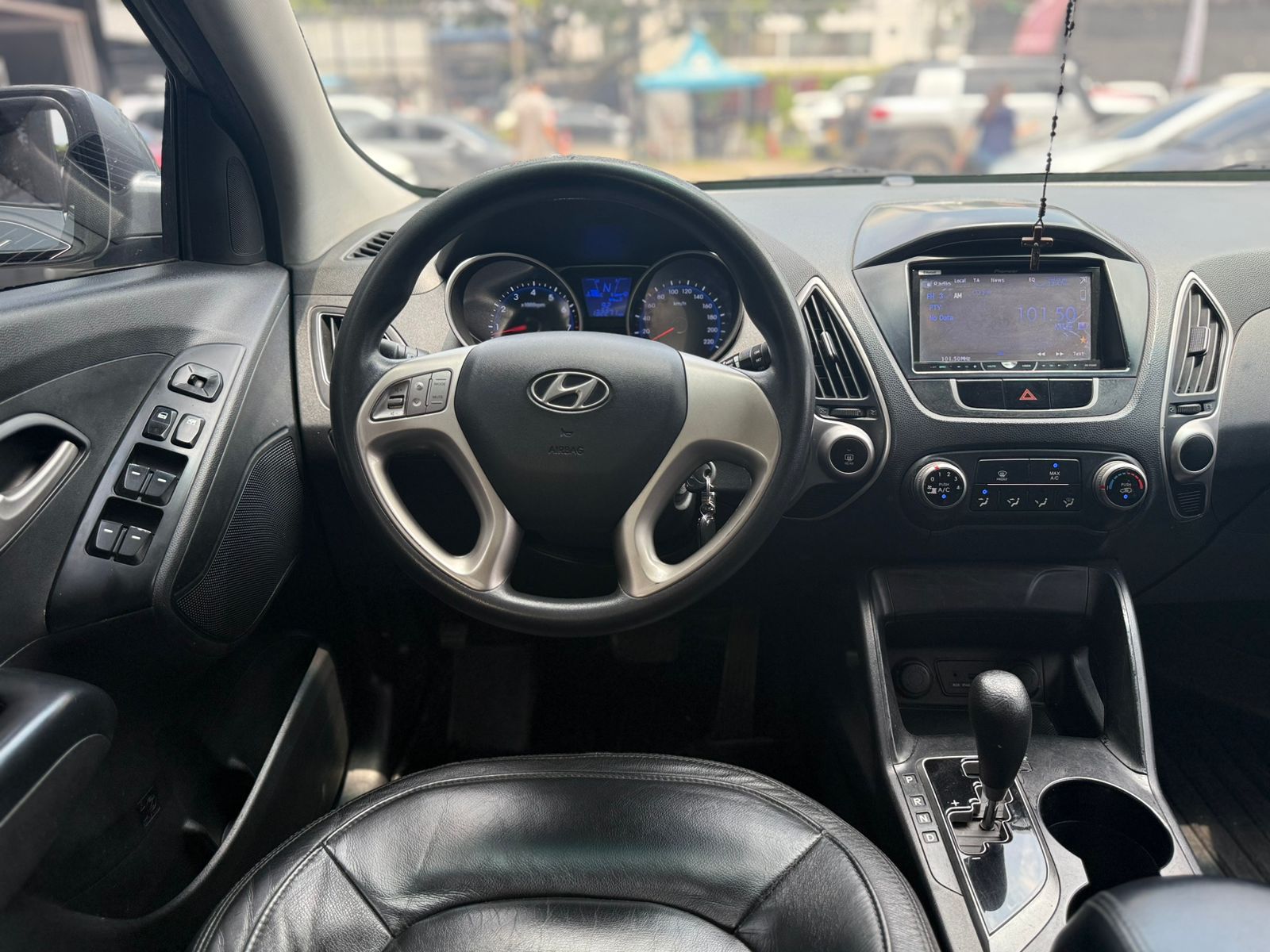 HYUNDAI TUCSON IX 35 2.4L AT 2400CC 4X4 2AB 2013