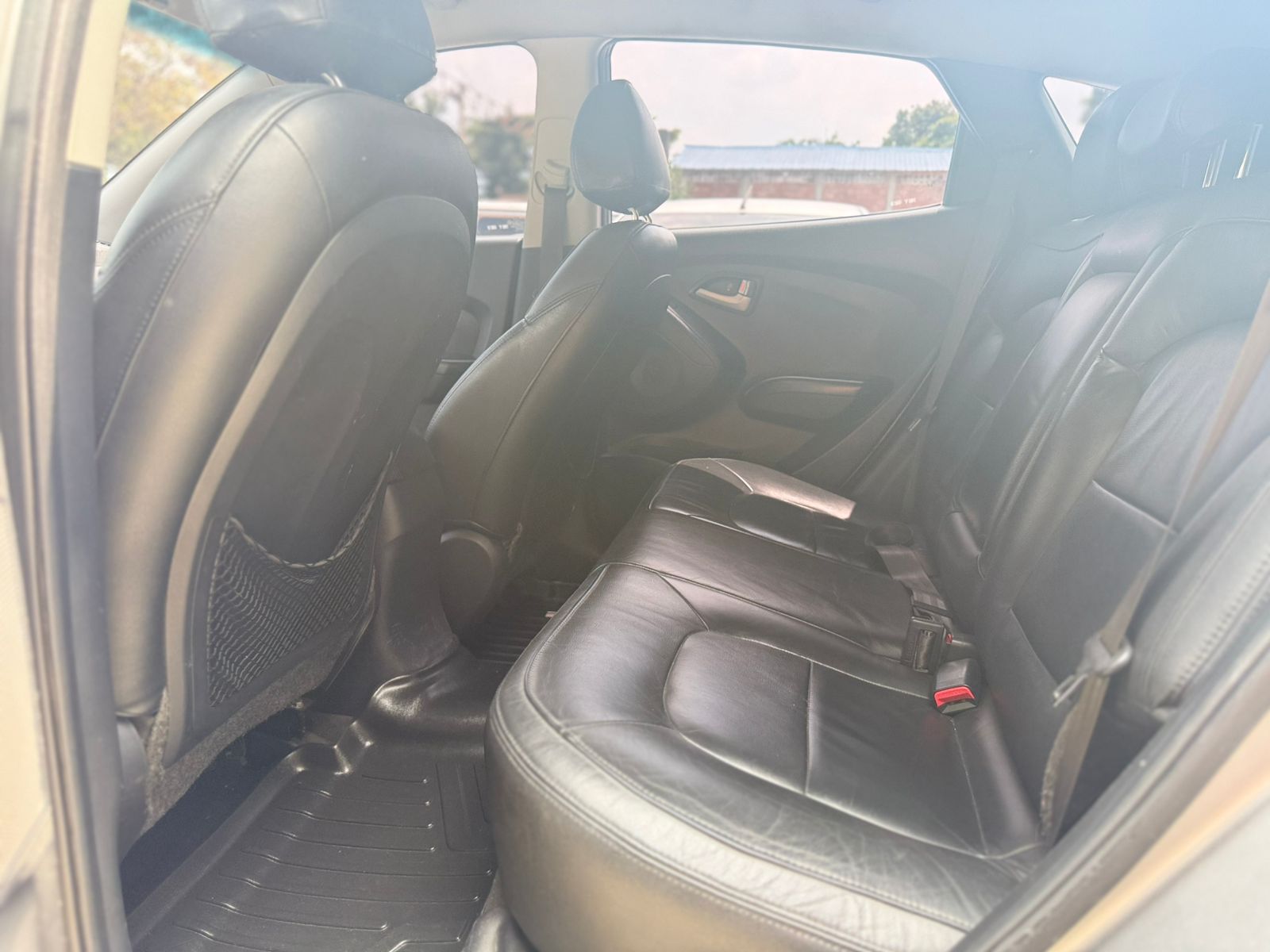 HYUNDAI TUCSON IX 35 2.4L AT 2400CC 4X4 2AB 2013