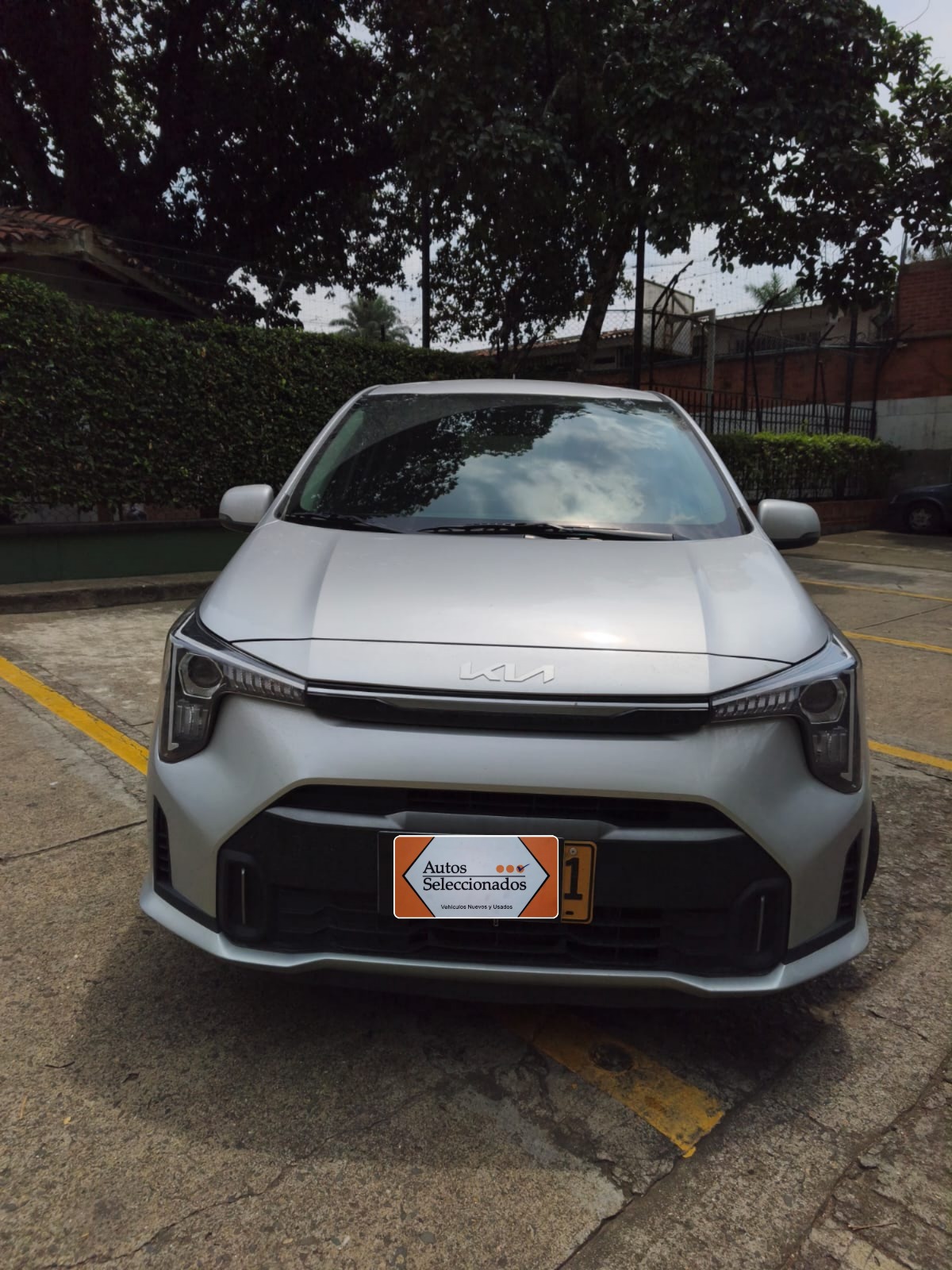 KIA PICANTO ZENITH MT 1250CC 6AB ABS AA R14 2025