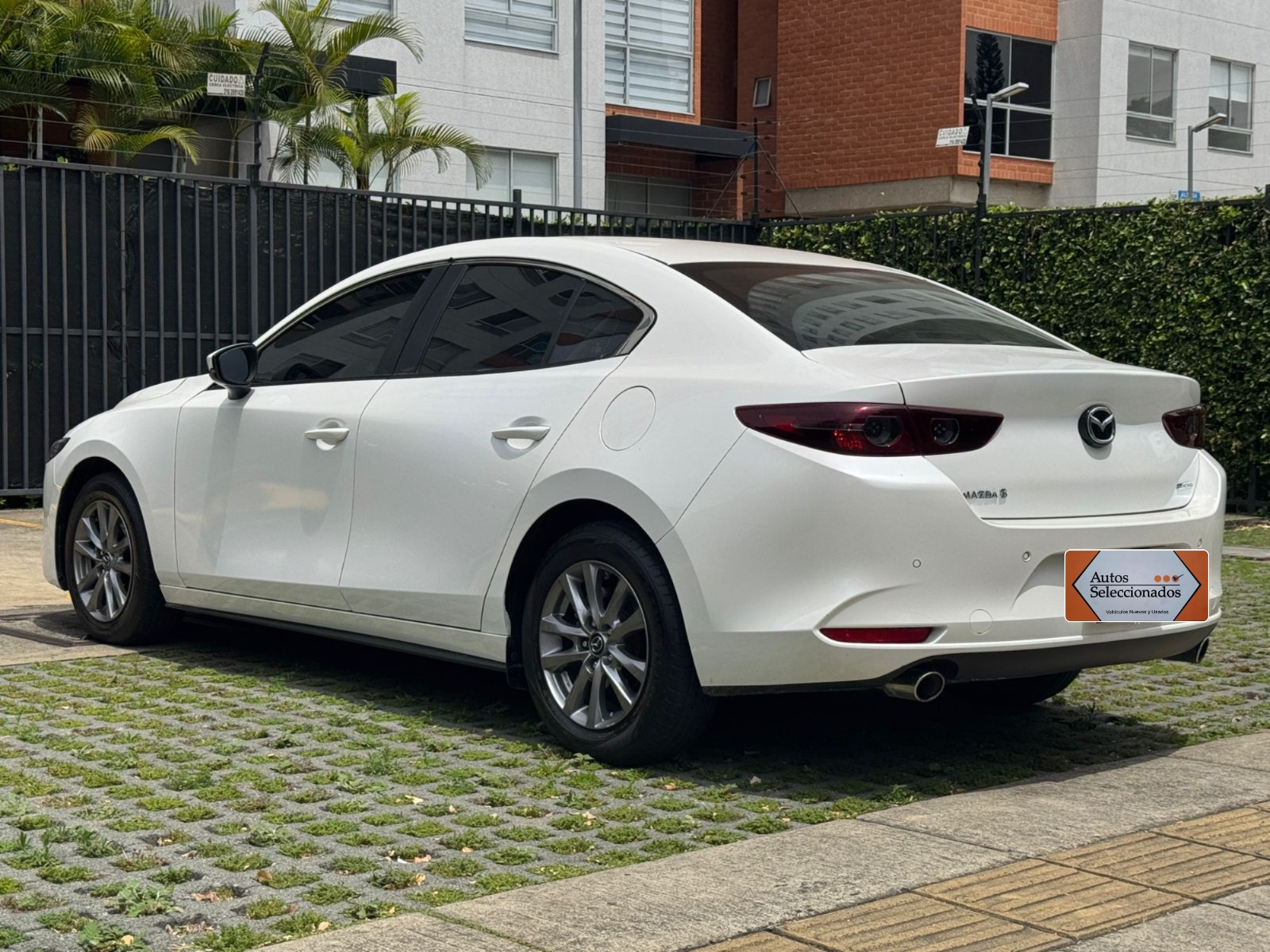 MAZDA 3 TOURING TP 2000CC 7AB 2021