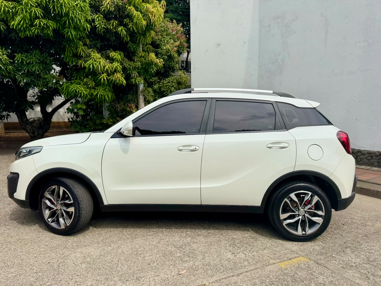 CHANGHE Q35 CH7152AB22 MT 1500CC 2AB ABS FE 2019