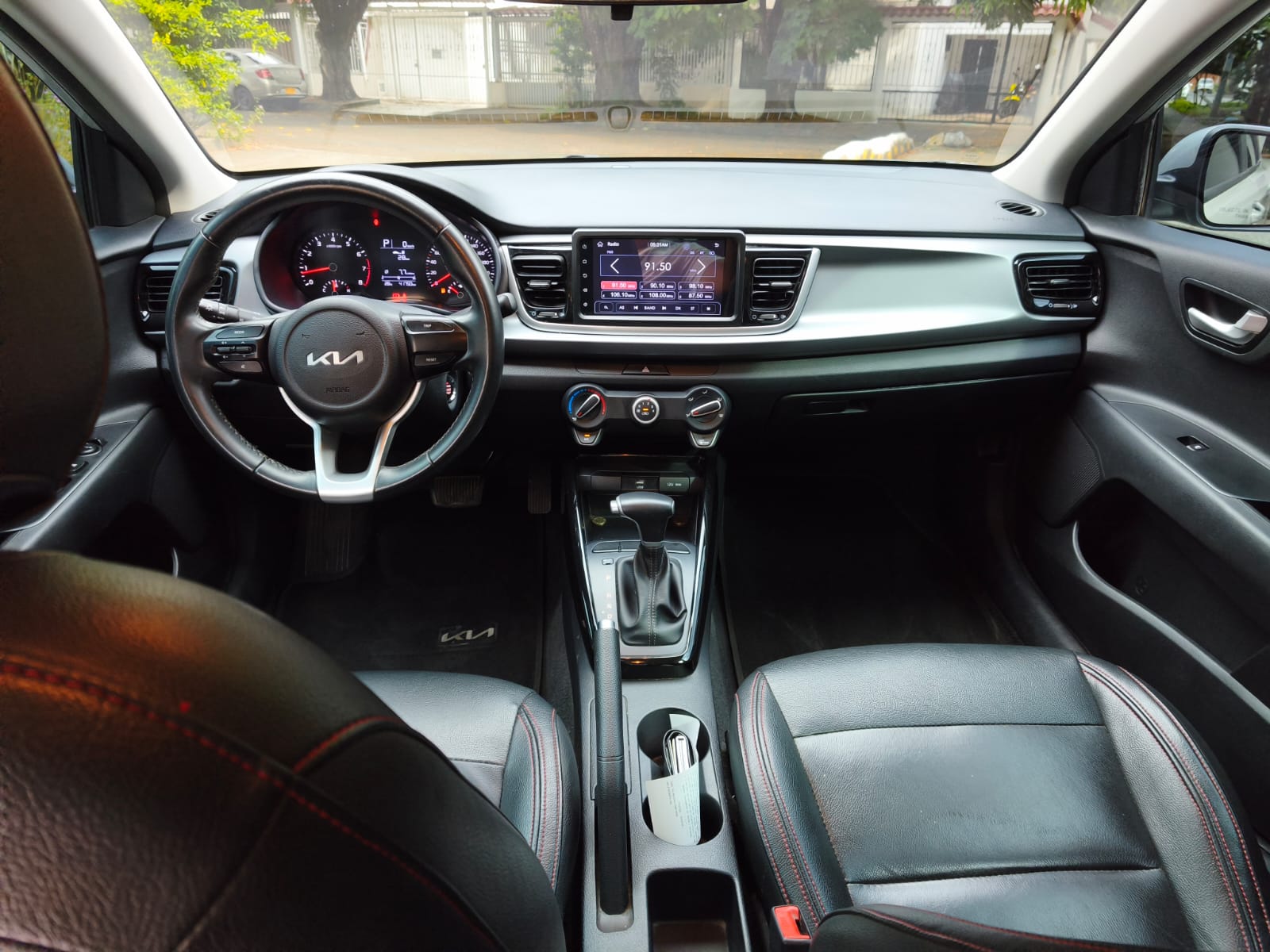 KIA RIO VIBRANT TP 1400CC 4P R17 2023