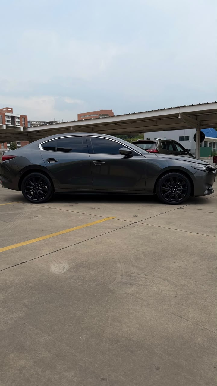 MAZDA 3 GRAND TOURING MHEV TP 2000CC 7AB CT TC 2025