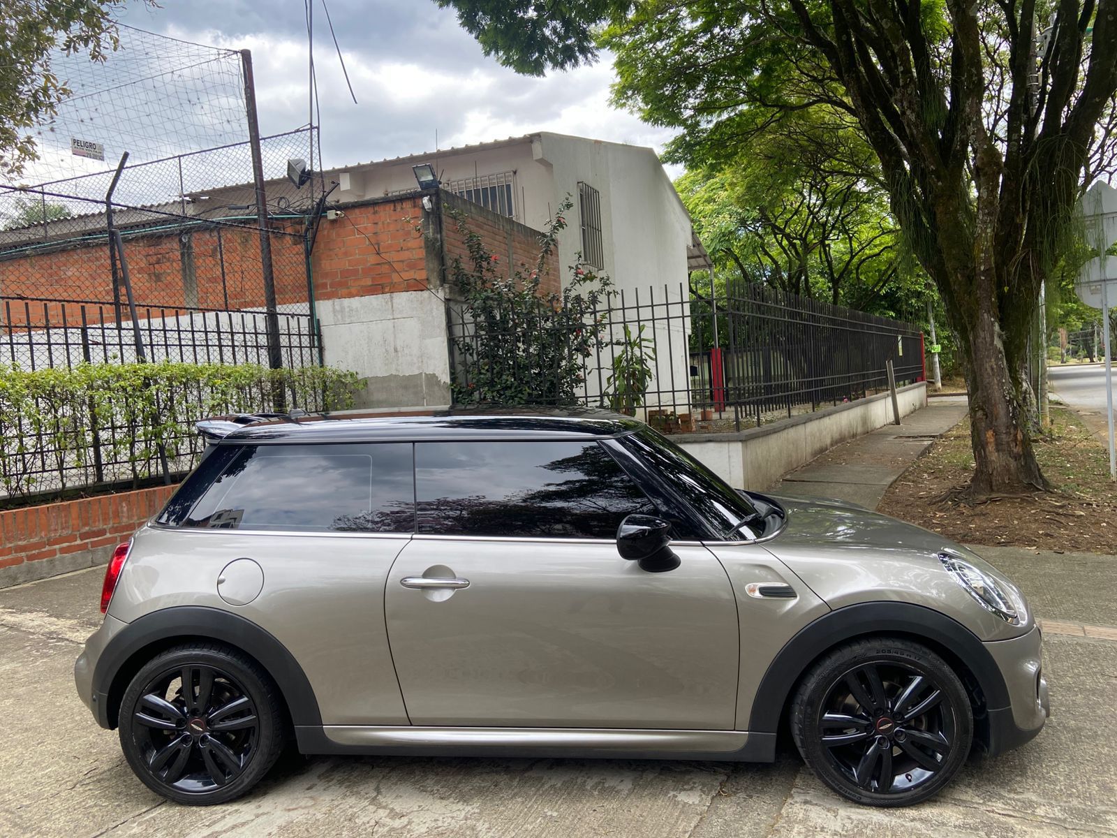 MINI COOPER JCW 2020