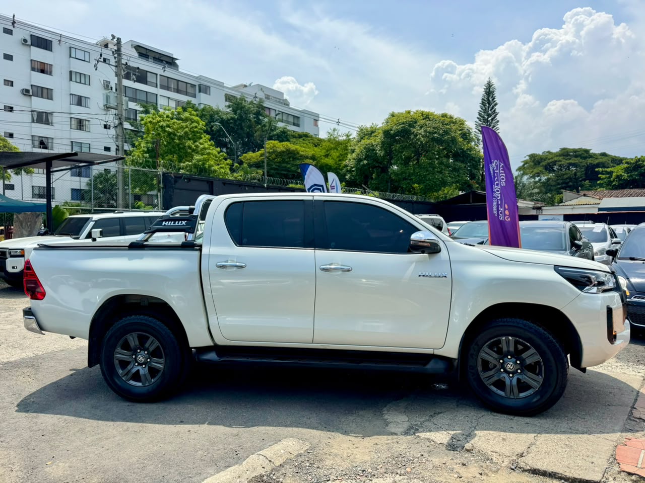 TOYOTA HILUX 2.4L AT 2400CC TD 7AB 4X4 2022