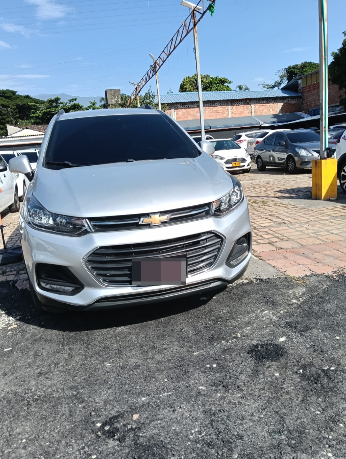 CHEVROLET TRACKER LS MT 1800CC 2017