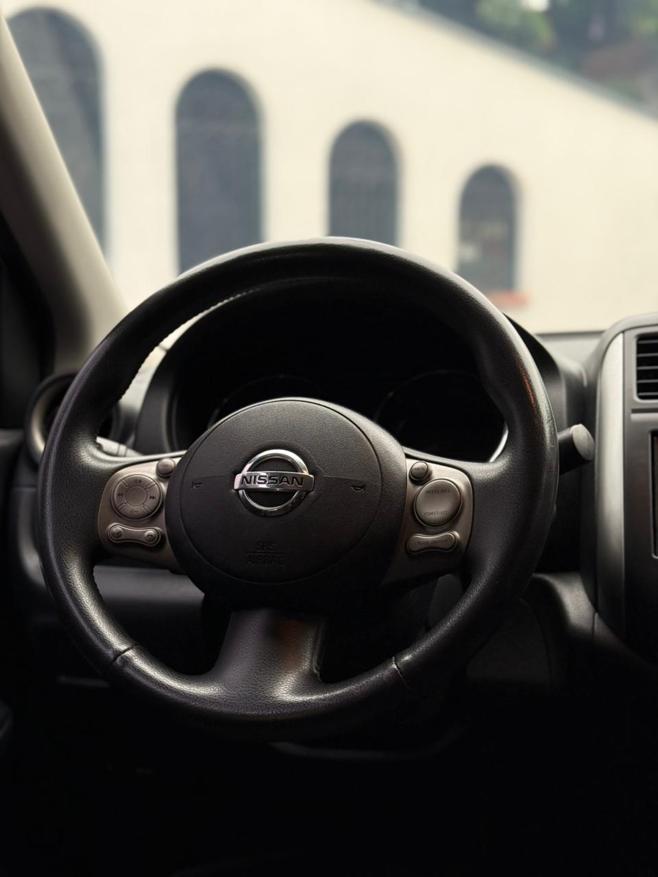 NISSAN VERSA ADVANCE AT 1600CC 2AB ABS 2014