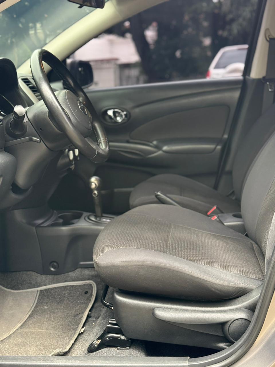 NISSAN VERSA ADVANCE AT 1600CC 2AB ABS 2014
