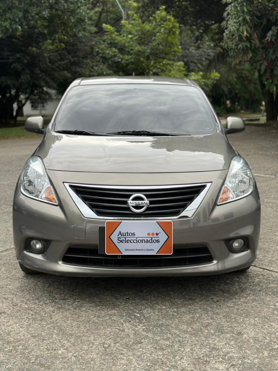 NISSAN VERSA ADVANCE AT 1600CC 2AB ABS 2014