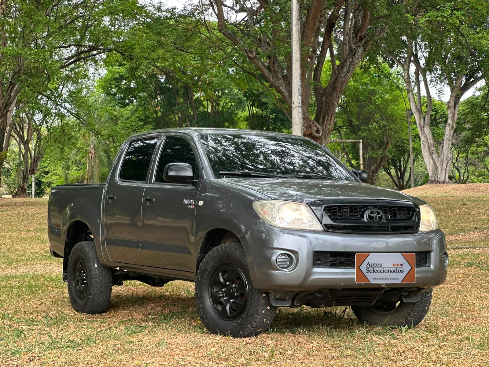 TOYOTA HILUX IMV MT 2500CC 4X4 TD 2010