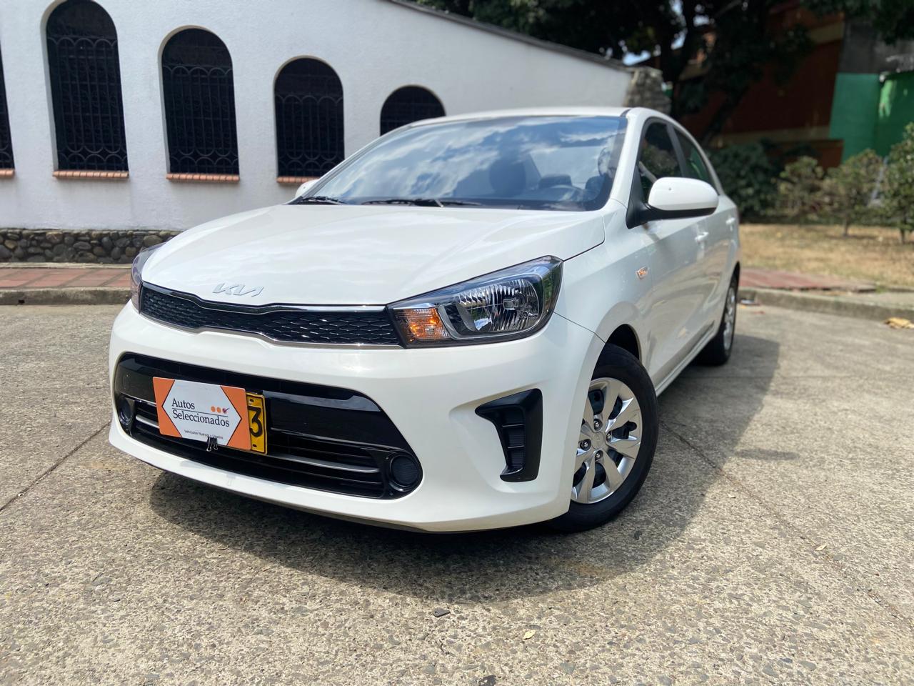 KIA SOLUTO EMOTION MT 1400CC 4P 2AB ABS 2026