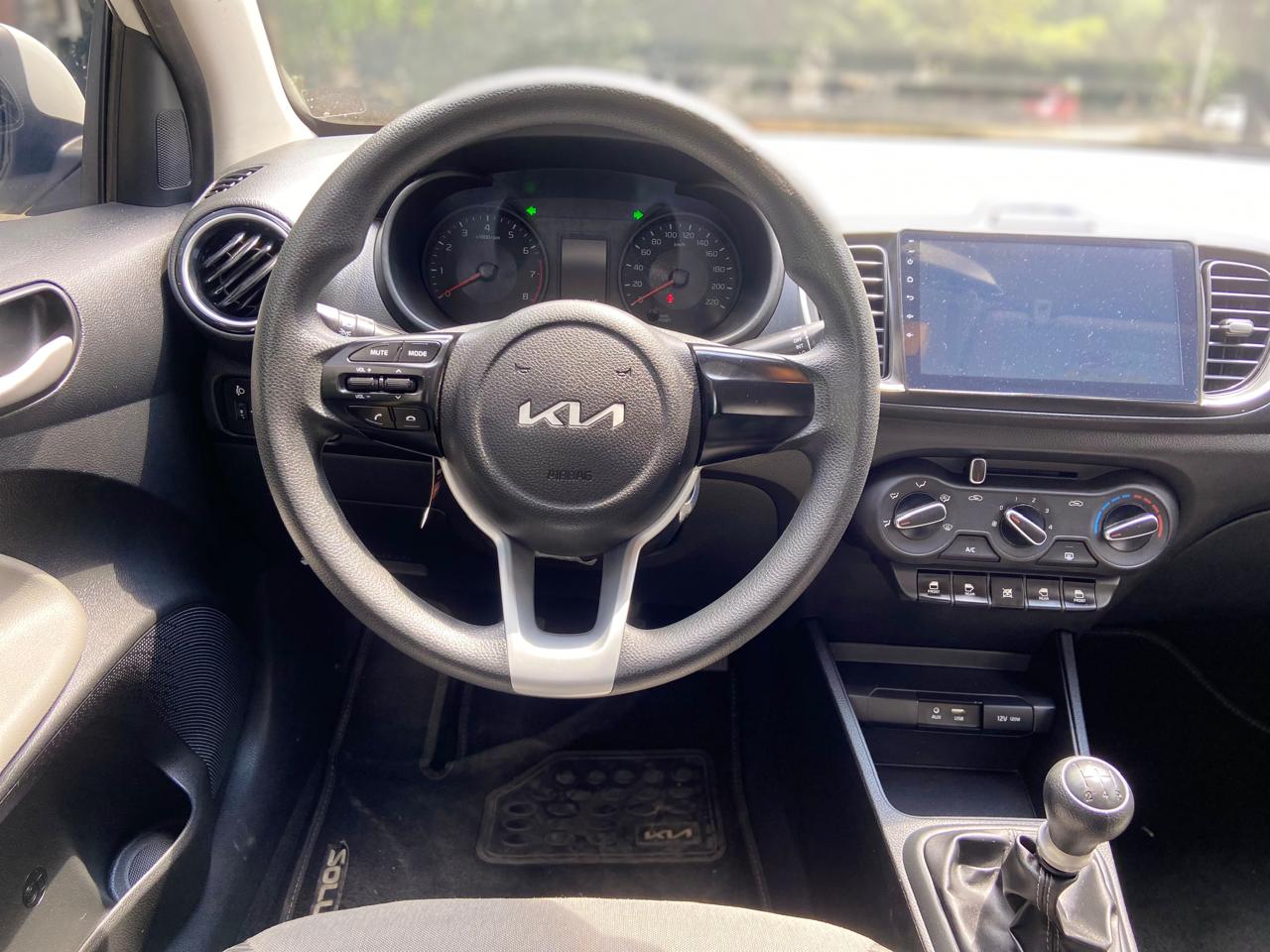 KIA SOLUTO EMOTION MT 1400CC 4P 2AB ABS 2026